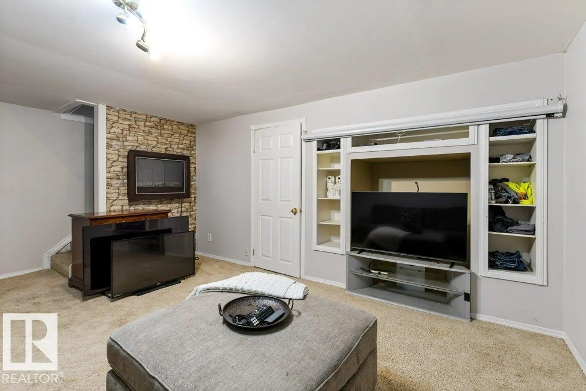 11447 39 AV NW - Image 17