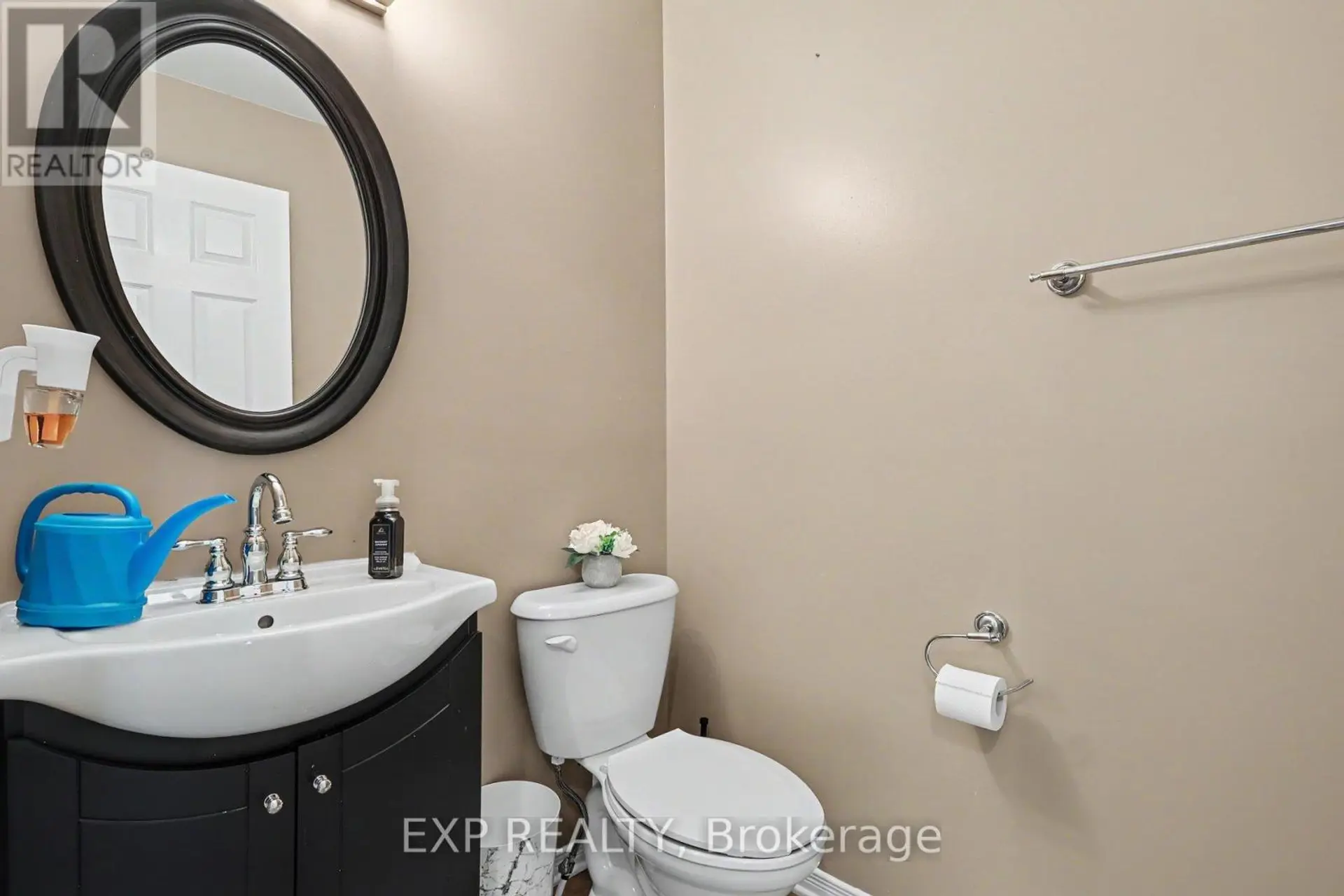 273 ROLLING MEADOW CRESCENT - Image 2
