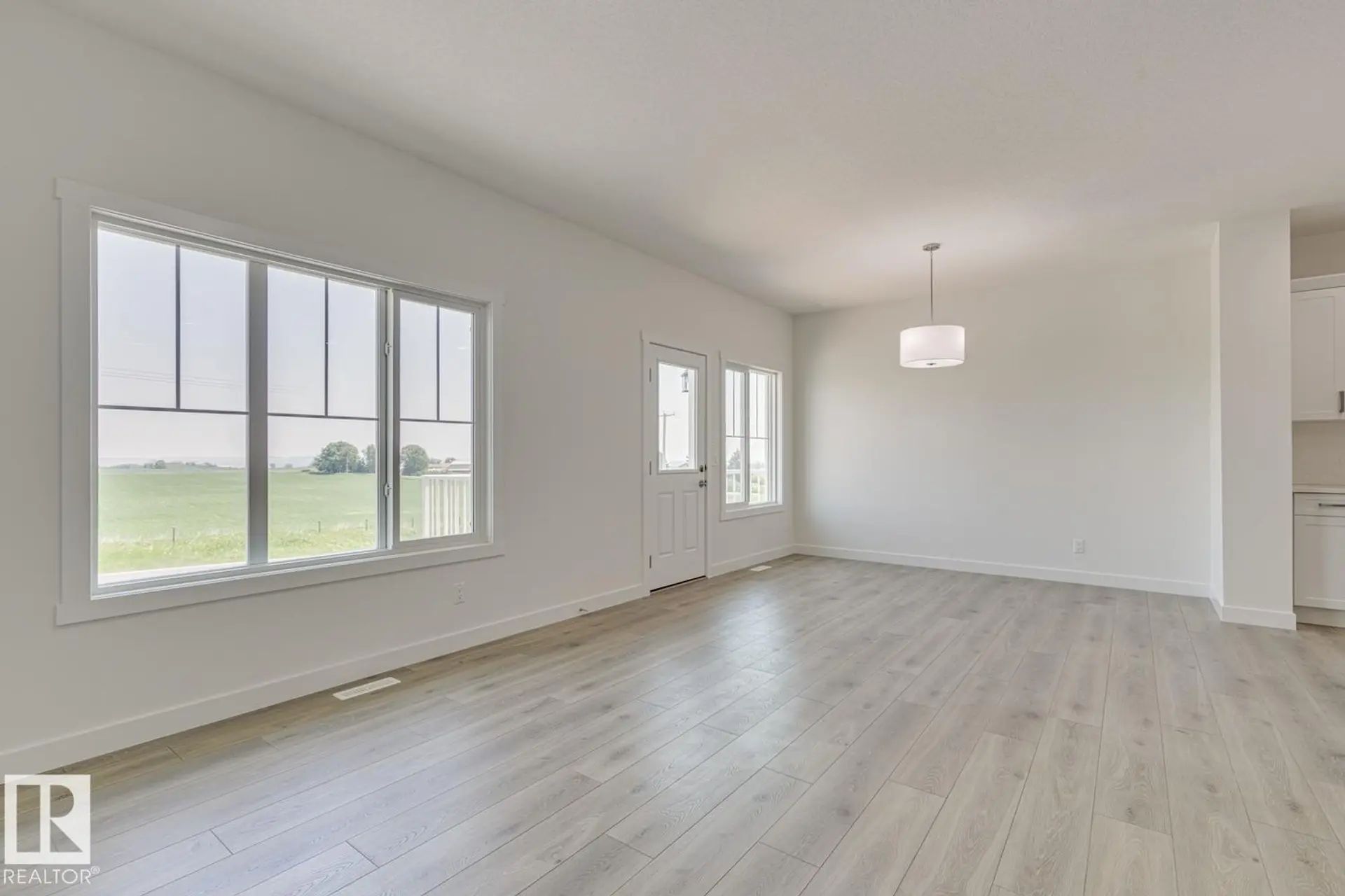 5025 Cawsey LI SW - Image 9