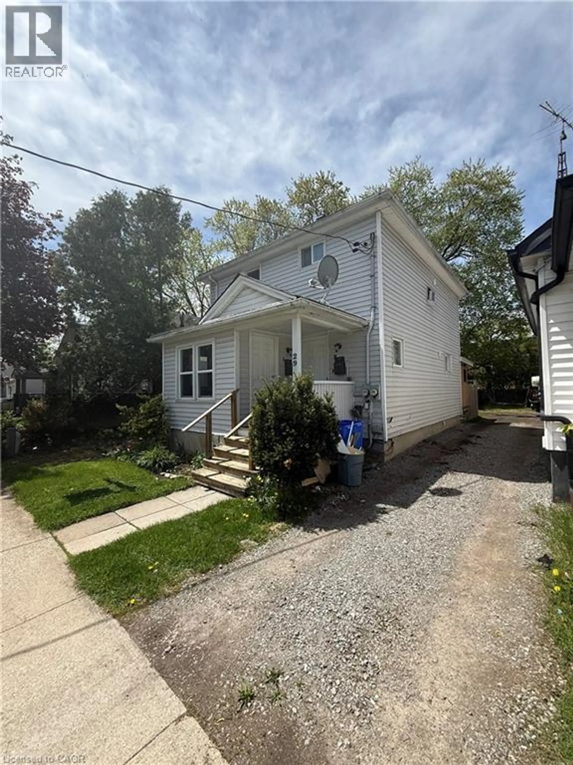 29 RODMAN Street - Image 2