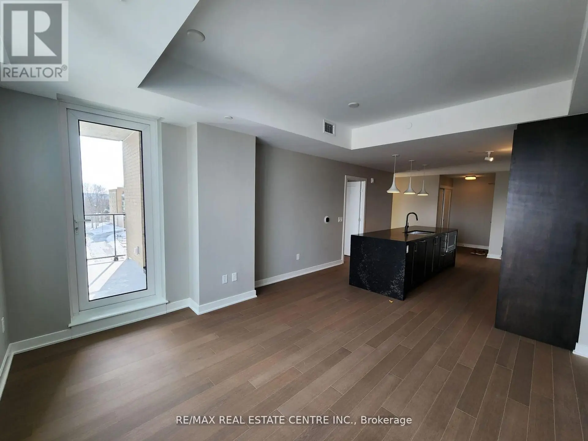 #608 360 DESCHATELETS AVENUE - Image 6