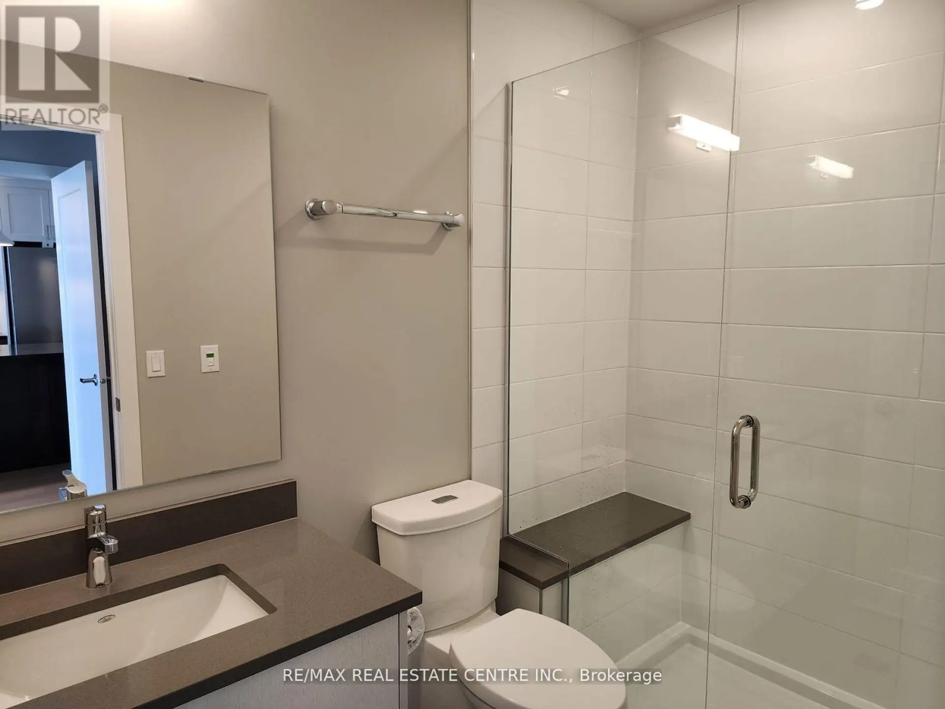#608 360 DESCHATELETS AVENUE - Image 8