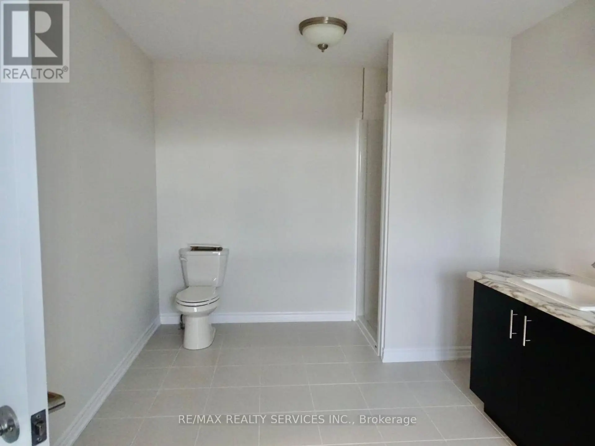 204 BETHUNE AVENUE - Image 15