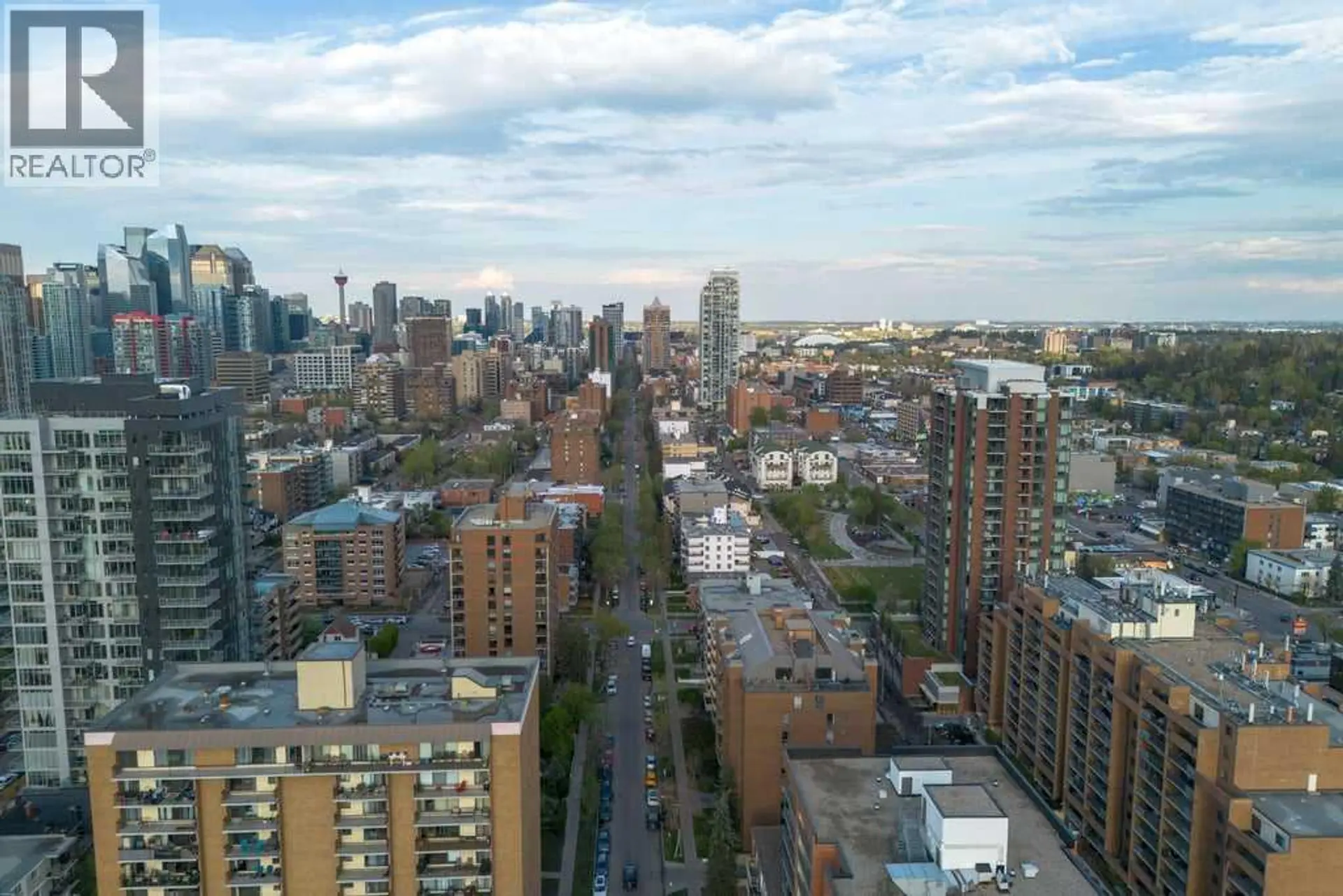 1314 15 Avenue SW - Image 4