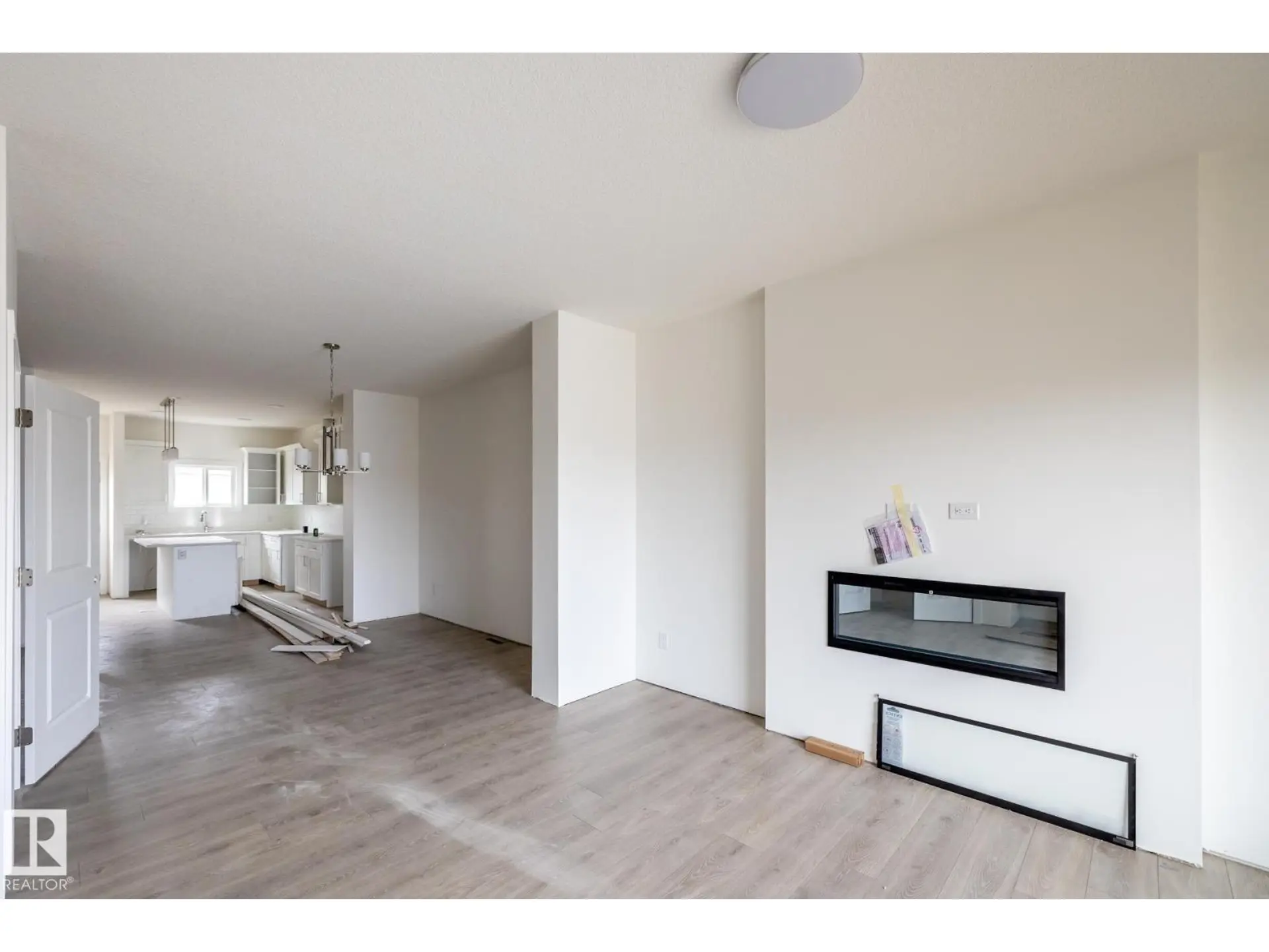 211 157 AV NE - Image 4