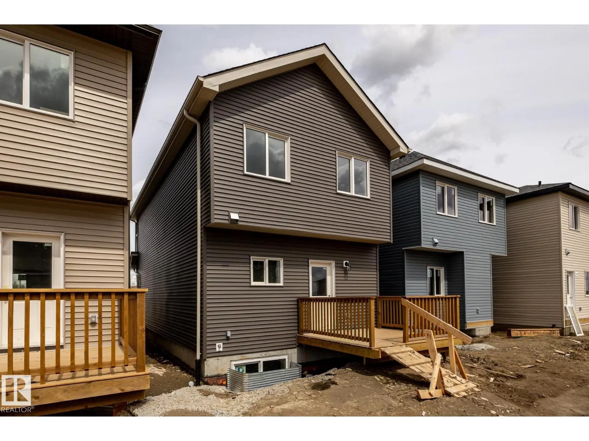 211 157 AV NE - Image 3
