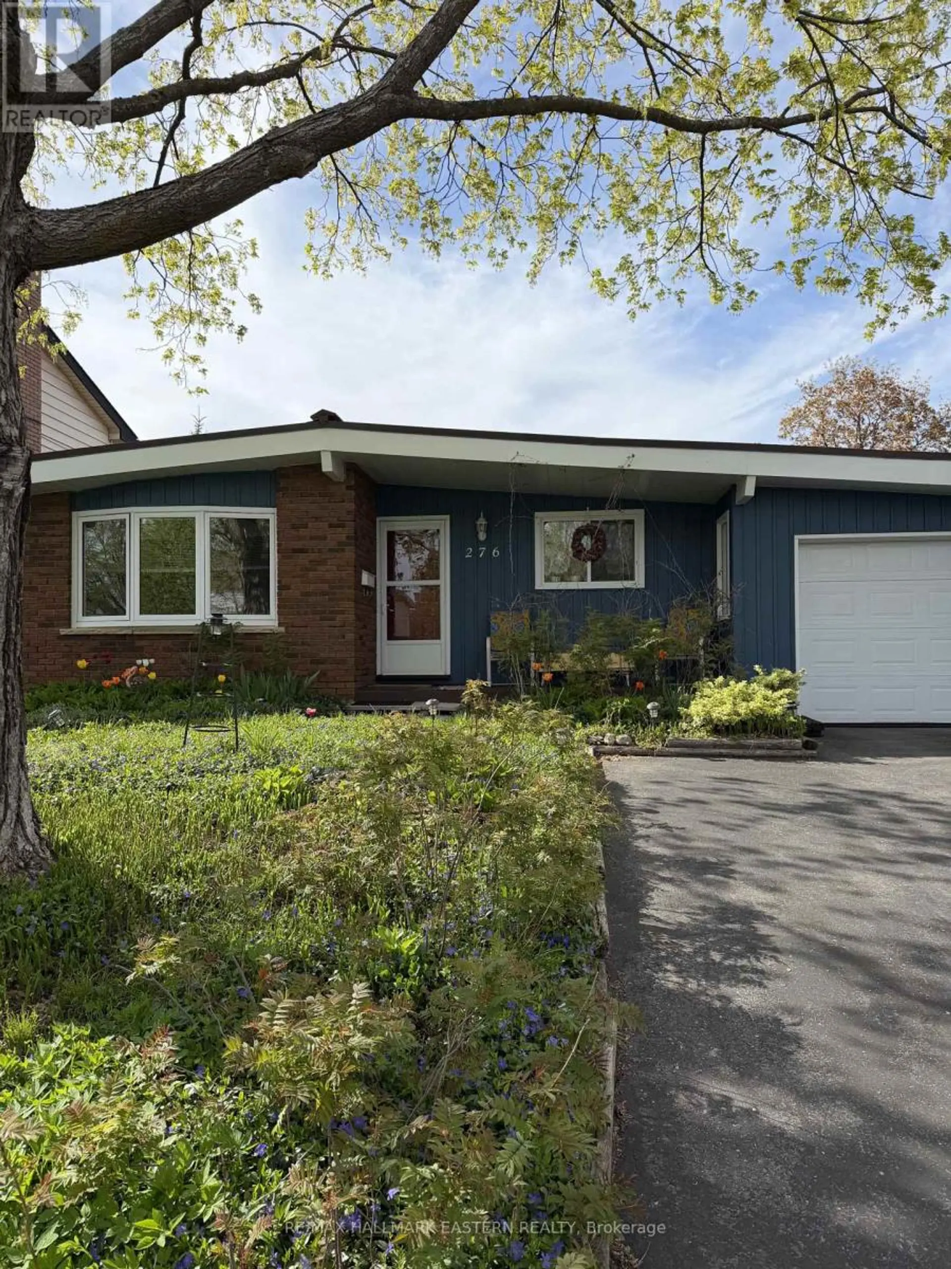 276 GREENLAWN AVENUE - Image 1