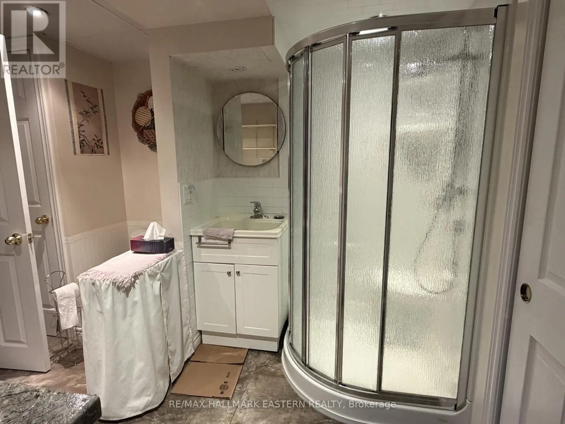 276 GREENLAWN AVENUE - Image 15
