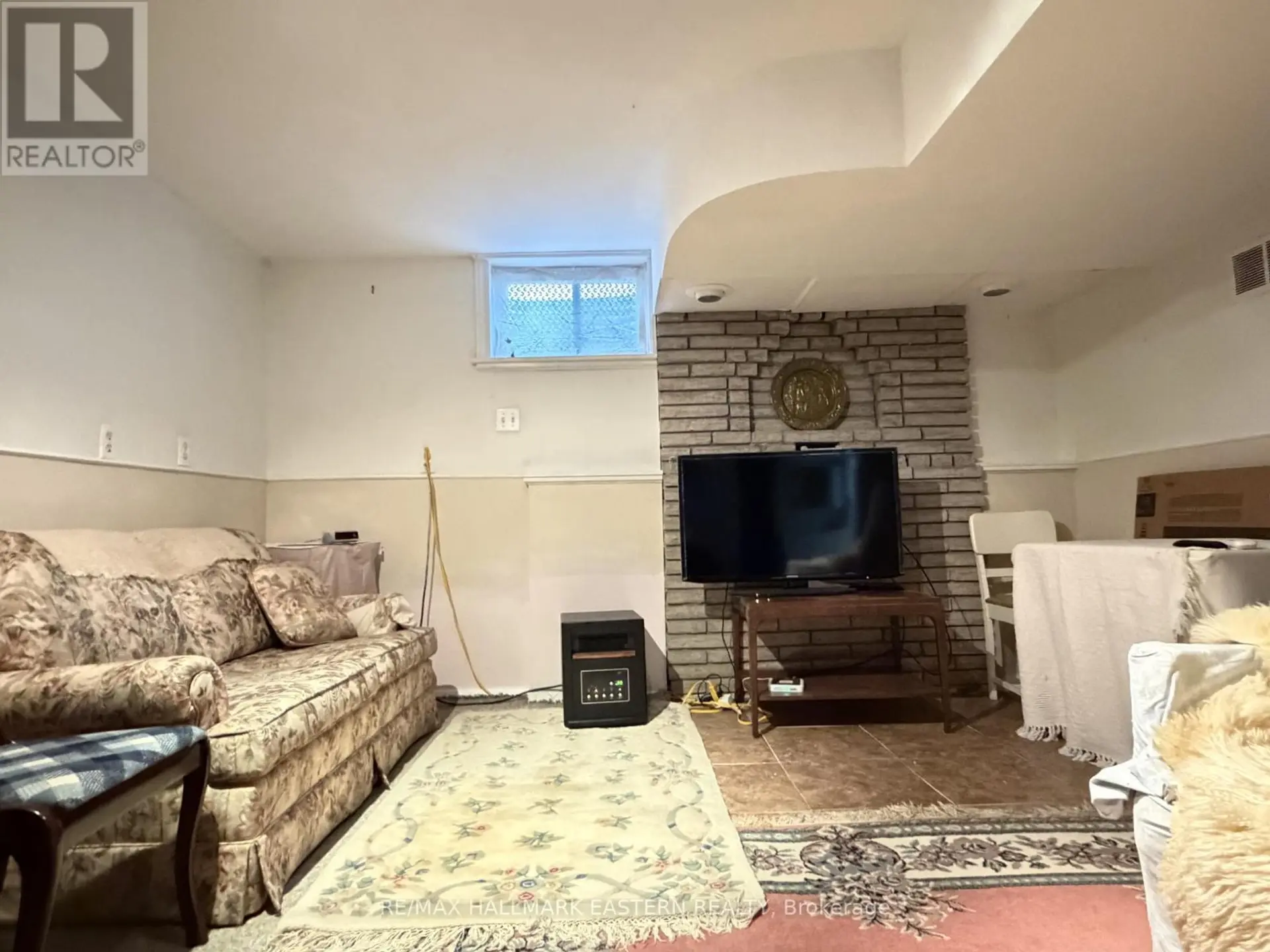 276 GREENLAWN AVENUE - Image 9