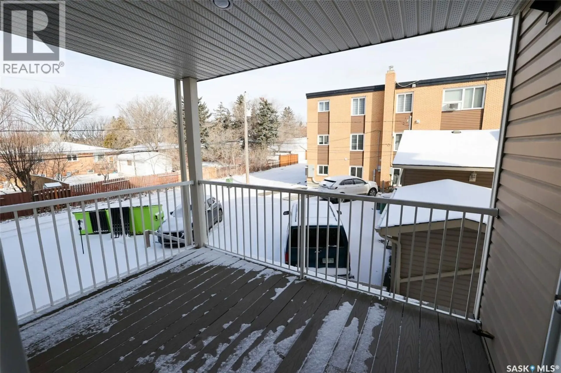 #205 3946 Robinson STREET - Image 14