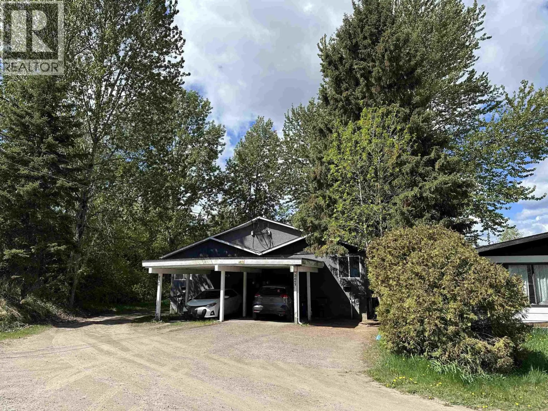 2643-2647 OAK STREET - Image 2