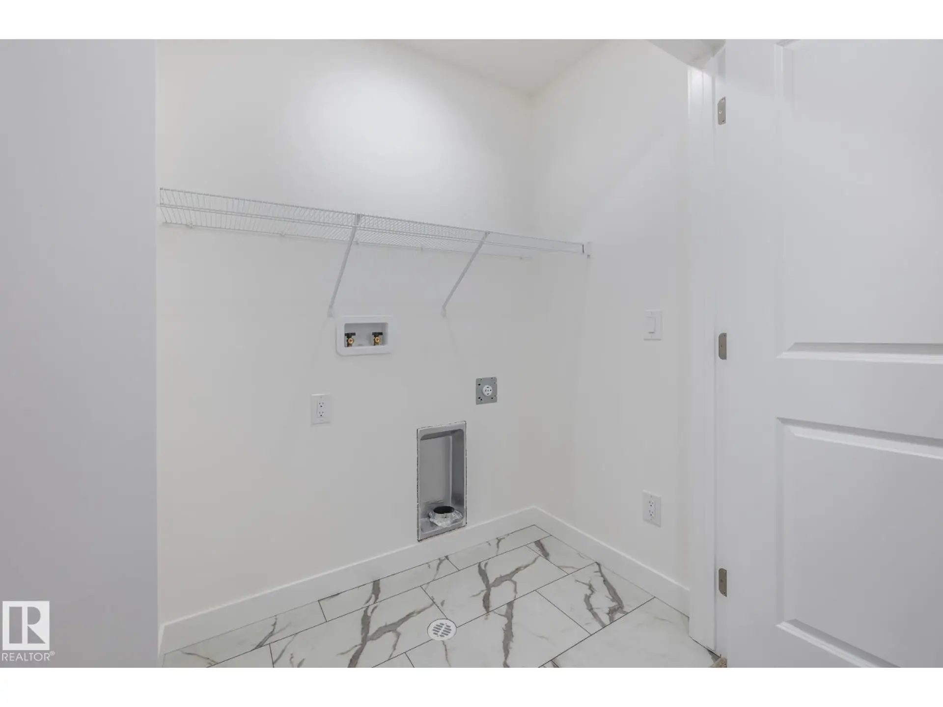 235 157 AV NE - Image 15