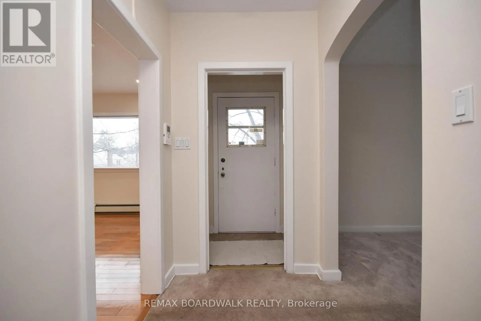 11 KIPPEWA DRIVE - Image 3