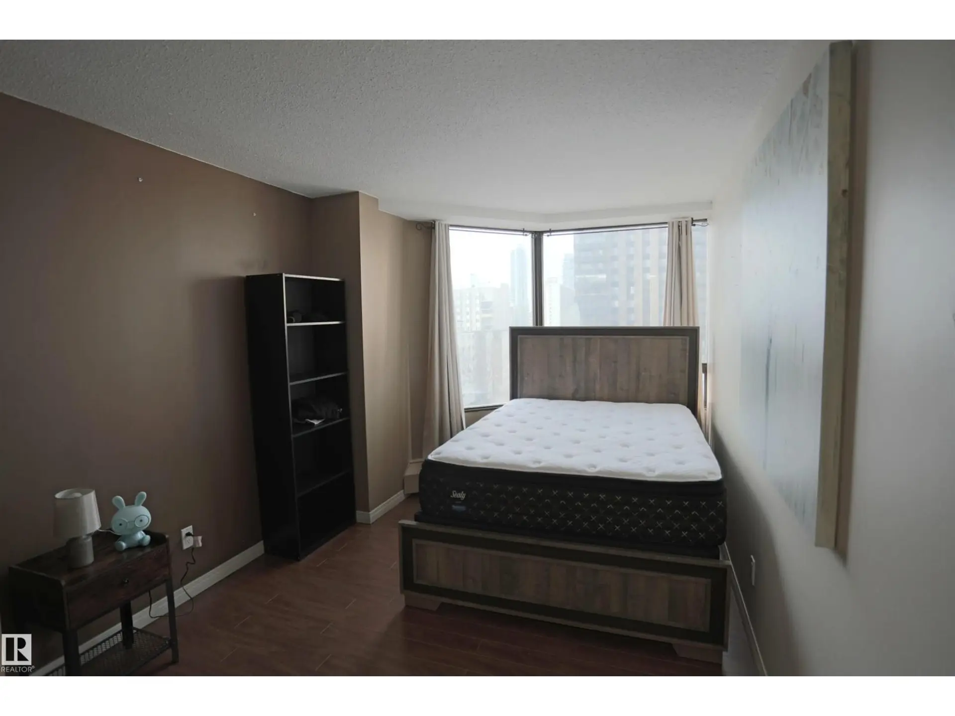 #804 10160 114 ST NW - Image 13