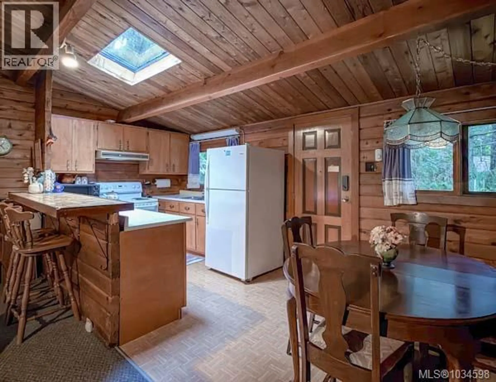 160 Gabriola Cres - Image 7