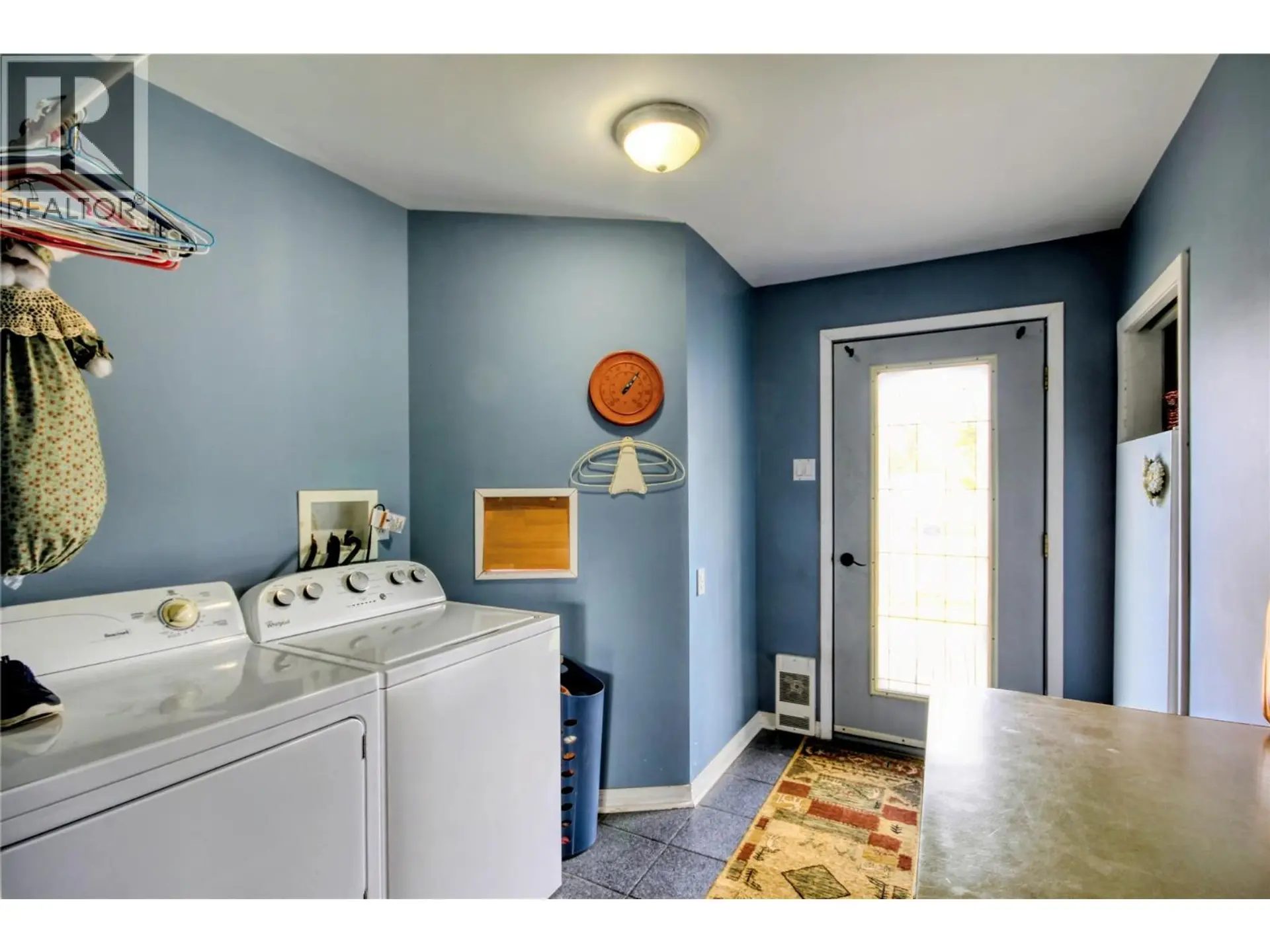 4771 Burns Avenue - Image 8