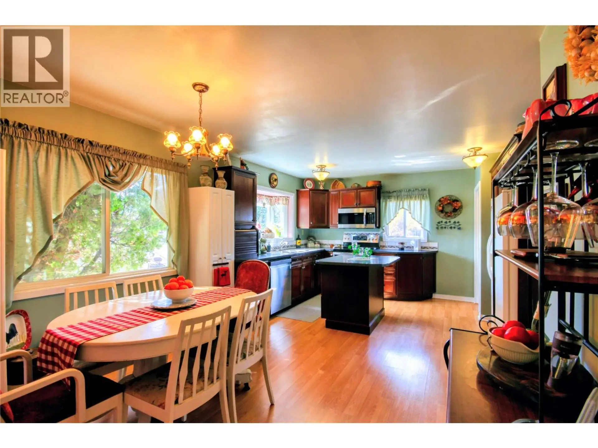 4771 Burns Avenue - Image 5