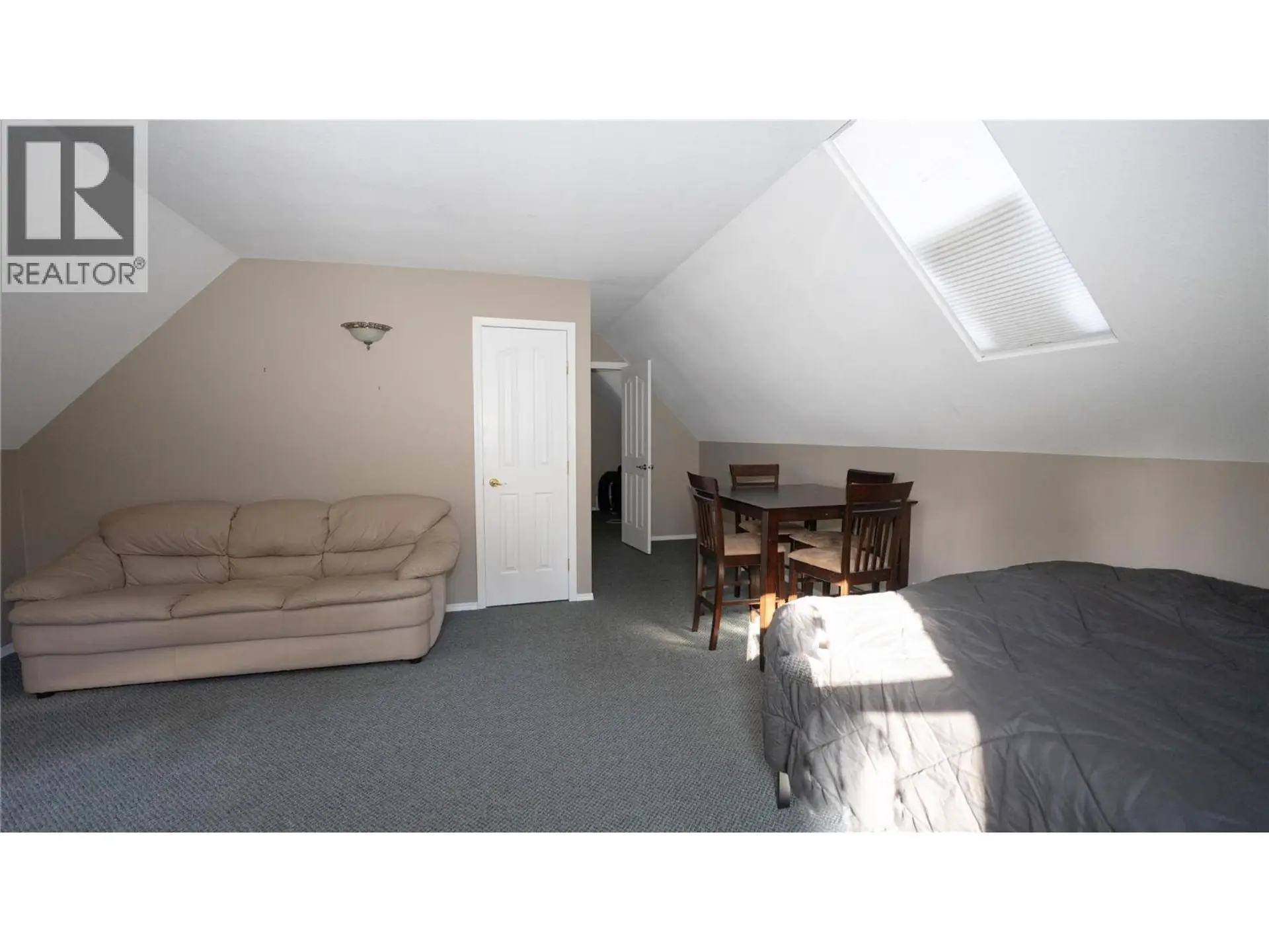 401 Gillis Avenue - Image 7