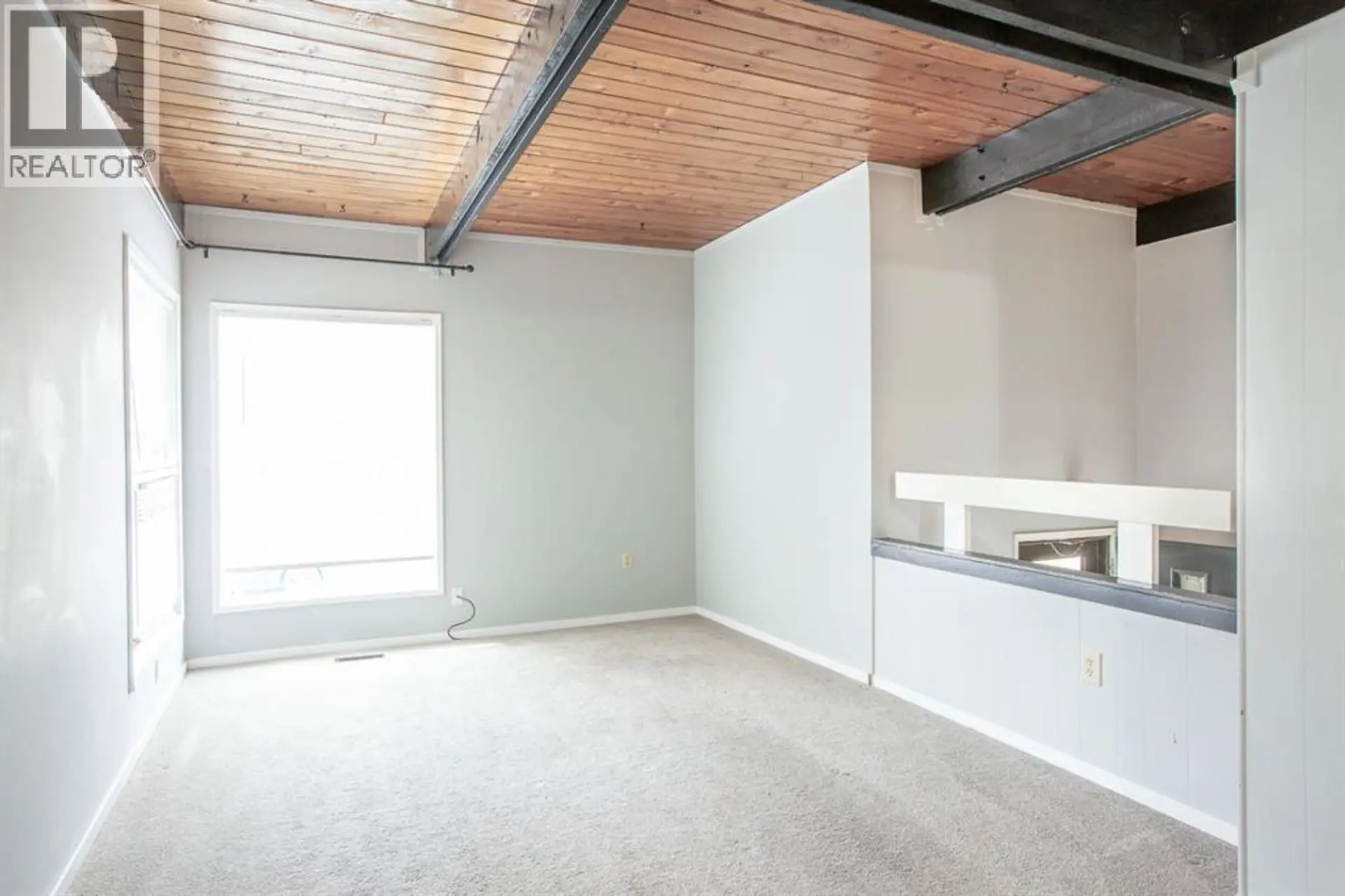 11010 5 Street SW - Image 4