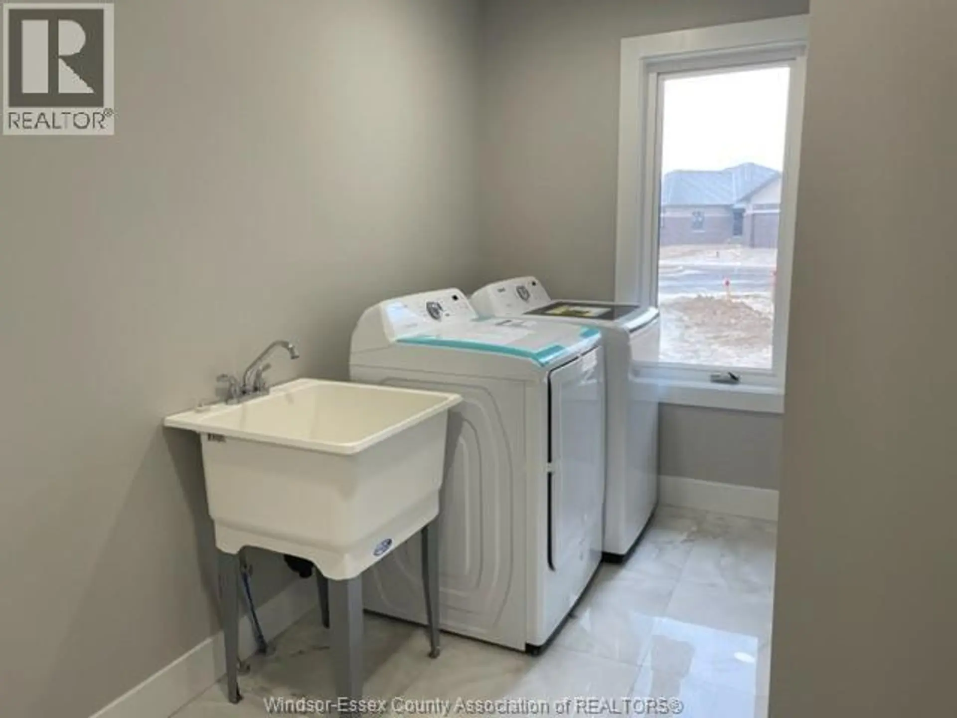 85 BORDEAUX PLACE - Image 15