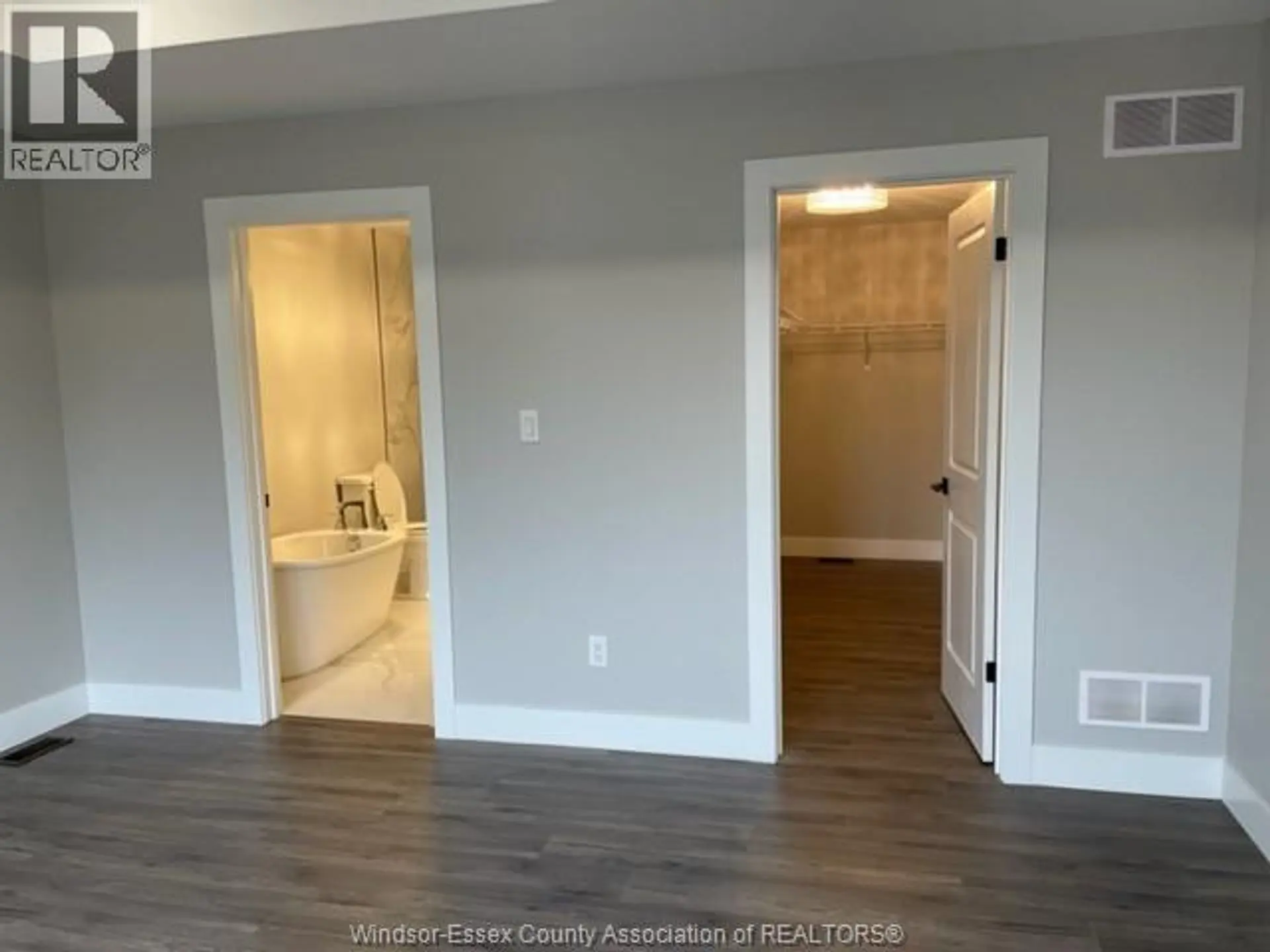85 BORDEAUX PLACE - Image 10