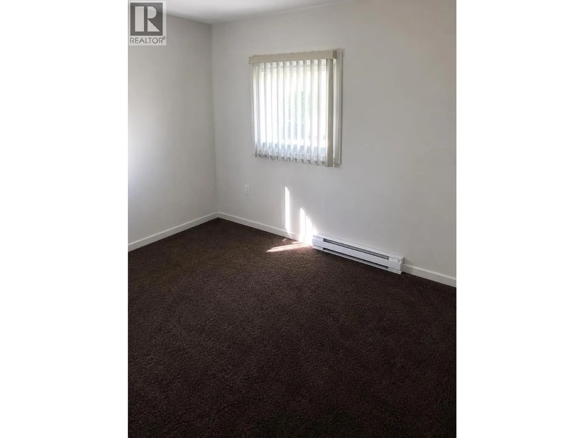 #2 1060 WEST FRASER ROAD - Image 10