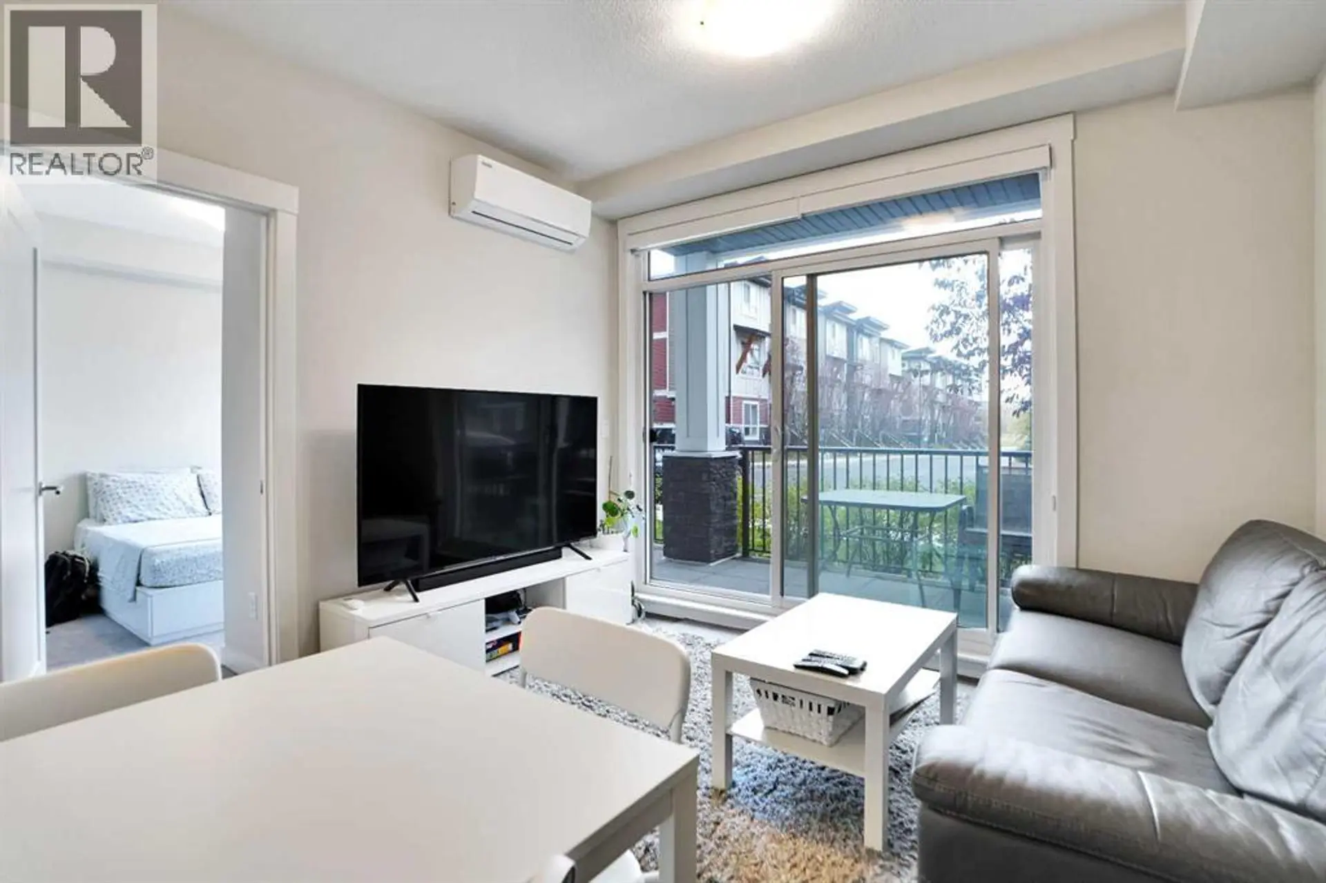 #111 30 Walgrove Walk SE - Image 10