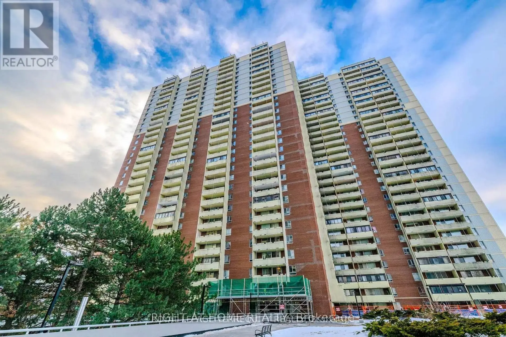 #2203 1 MASSEY SQUARE - Image 1