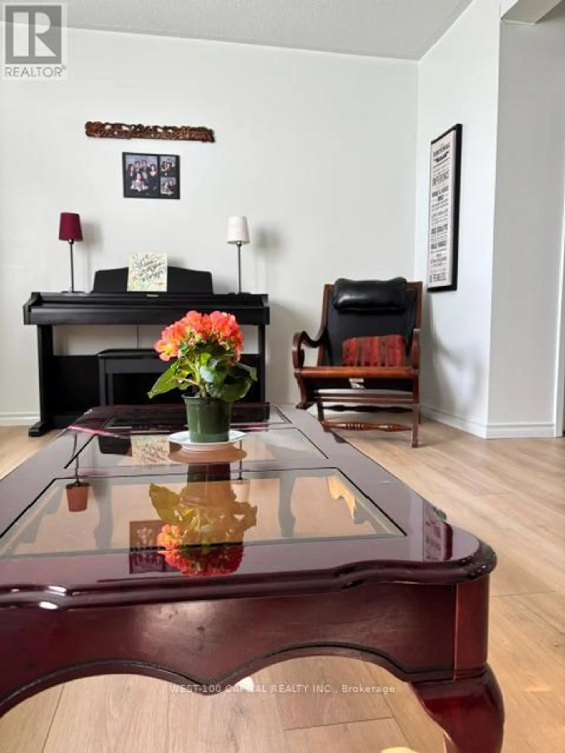 ##73 246 JOHN GARLAND BOULEVARD - Image 6