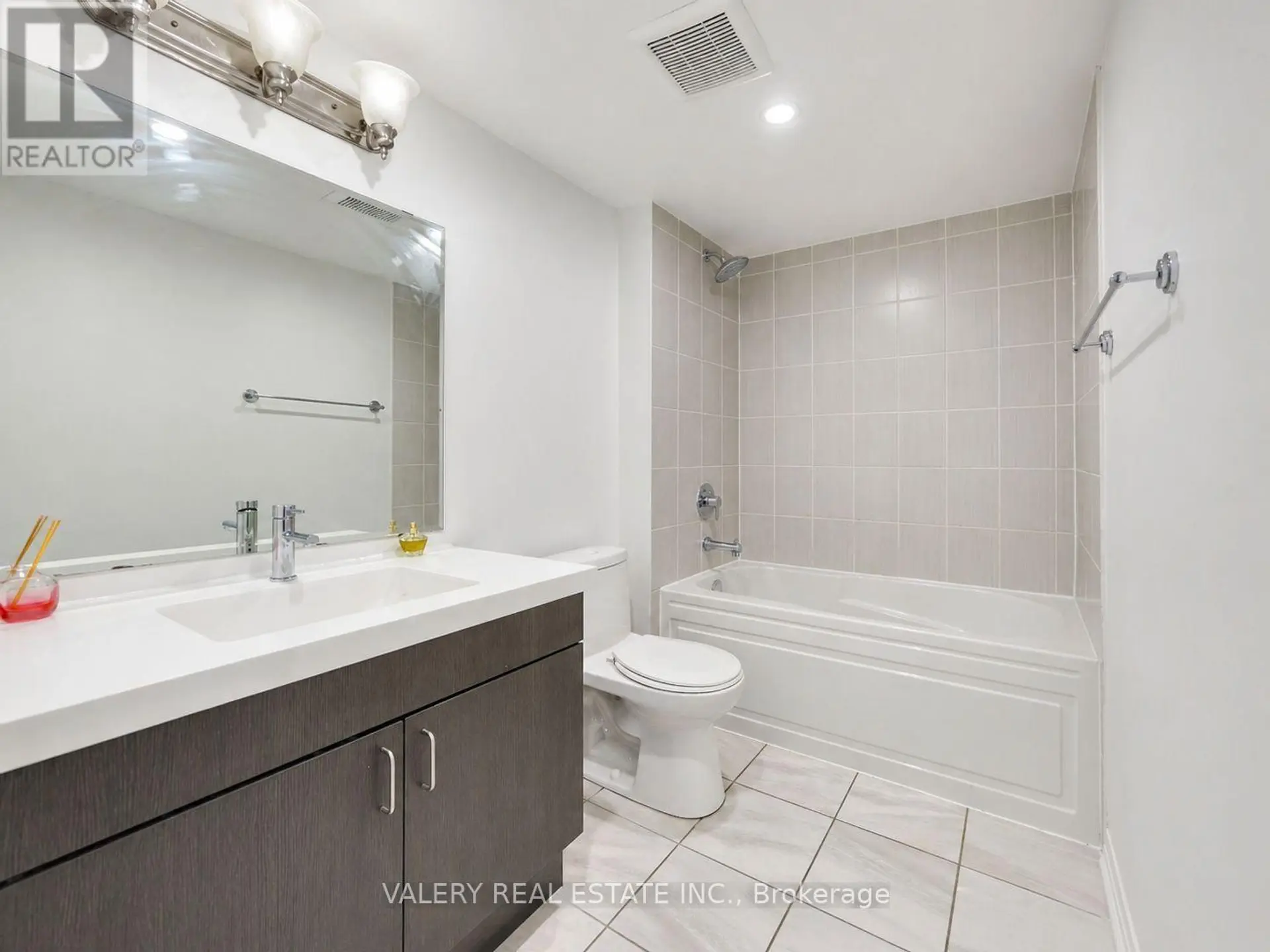 #1 183 WILLIAM DUNCAN ROAD - Image 17
