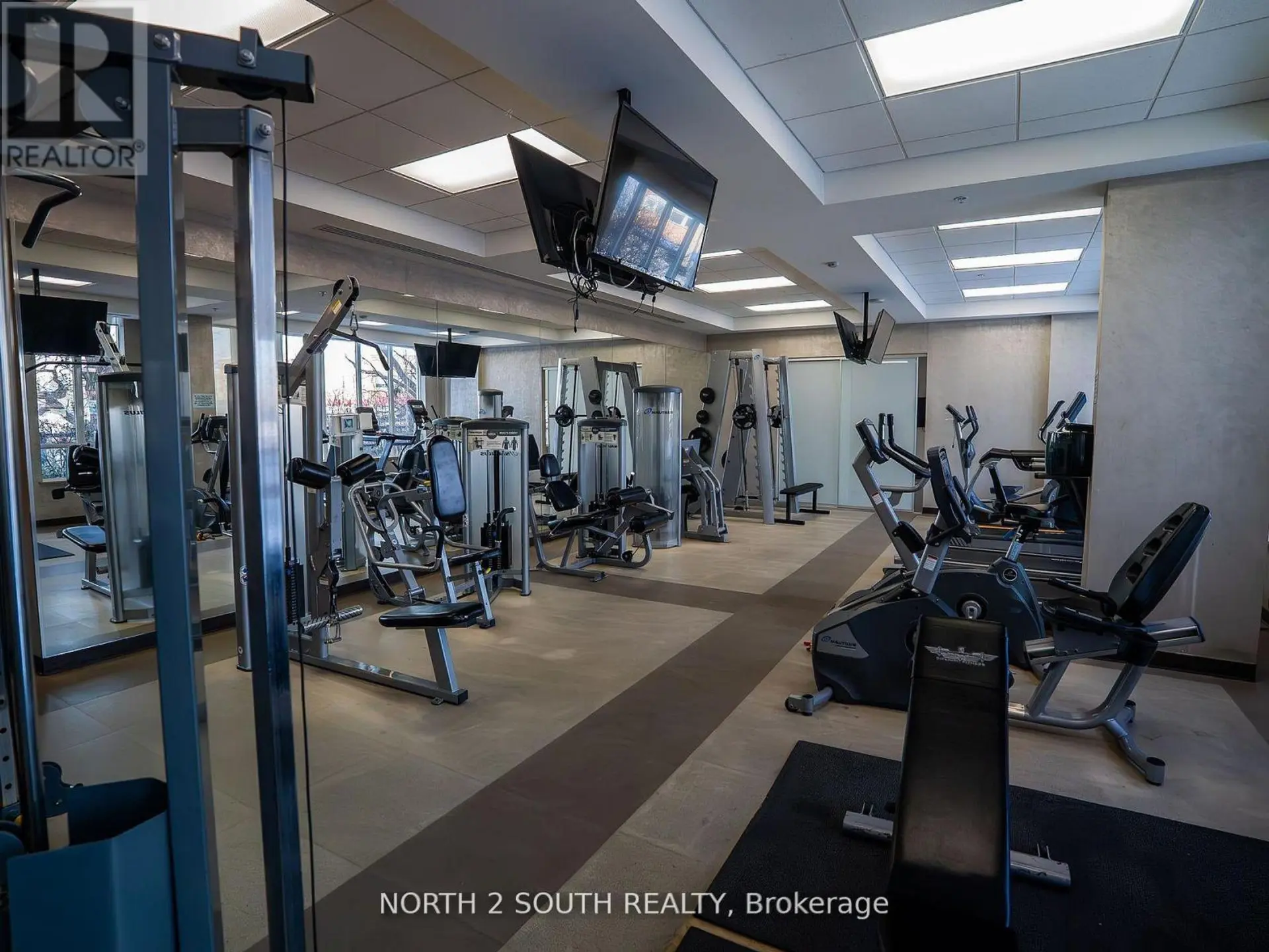 #1012 85 NORTH PARK ROAD - Image 13