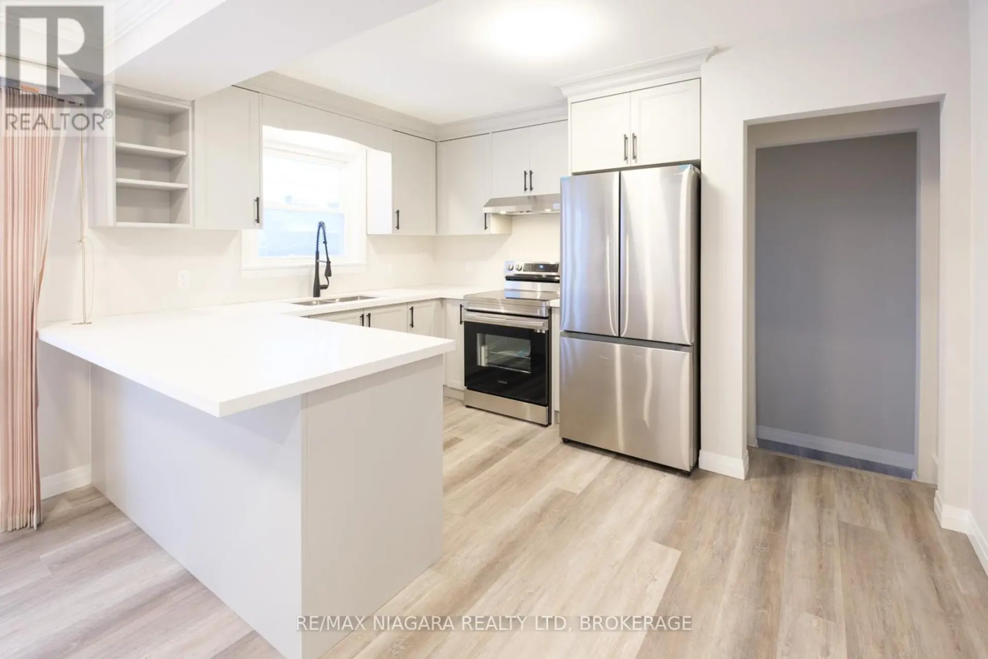 91 MAITLAND STREET - Image 11