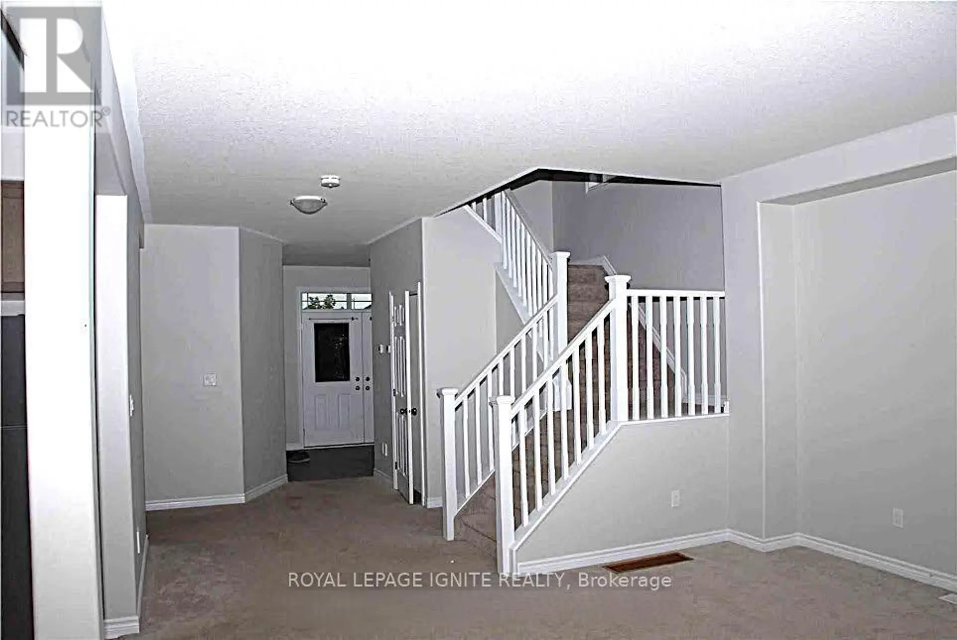 1552 ALBANY DRIVE - Image 5