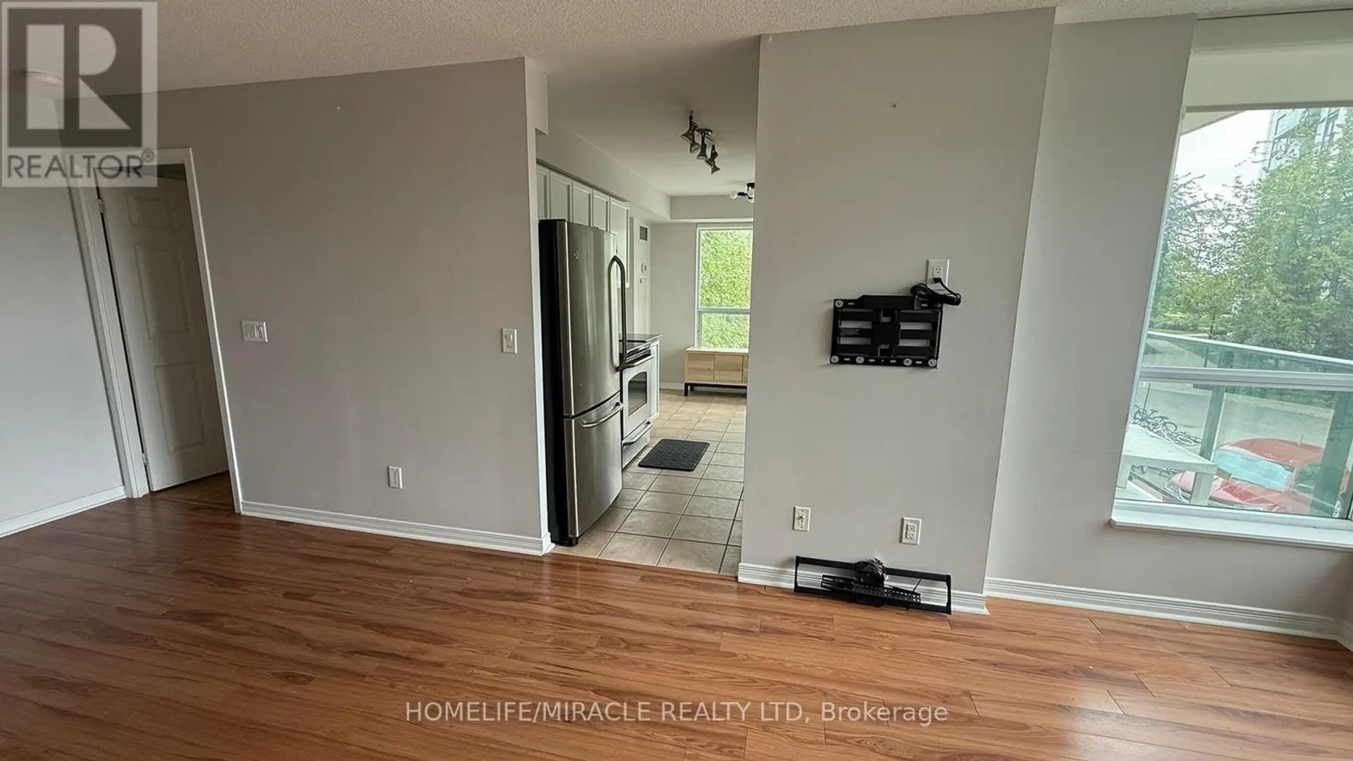 #203 4889 KIMBERMOUNT AVENUE - Image 13