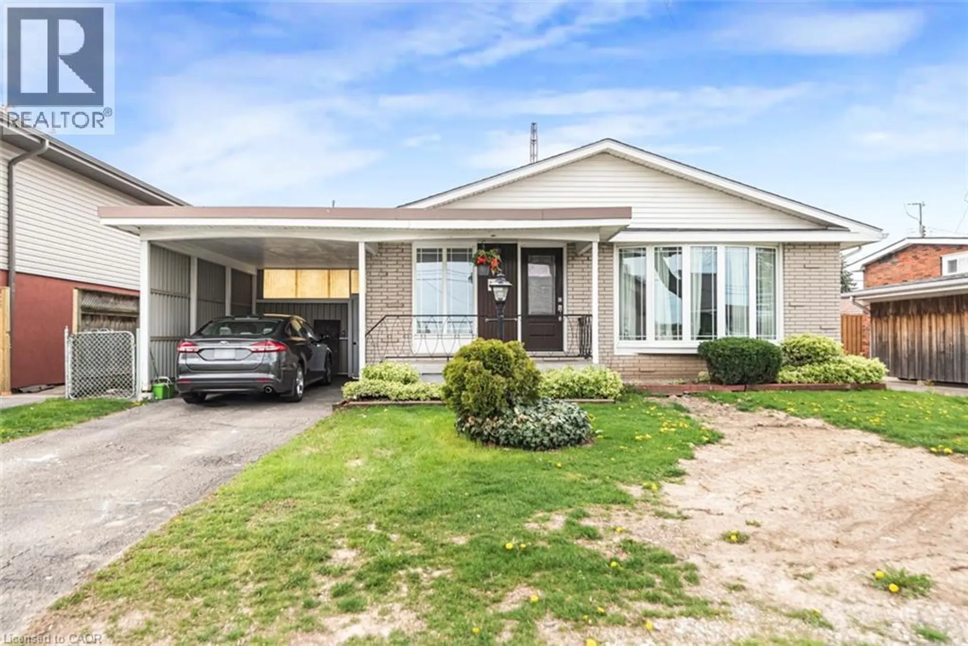 112 NASH Road S - Image 1