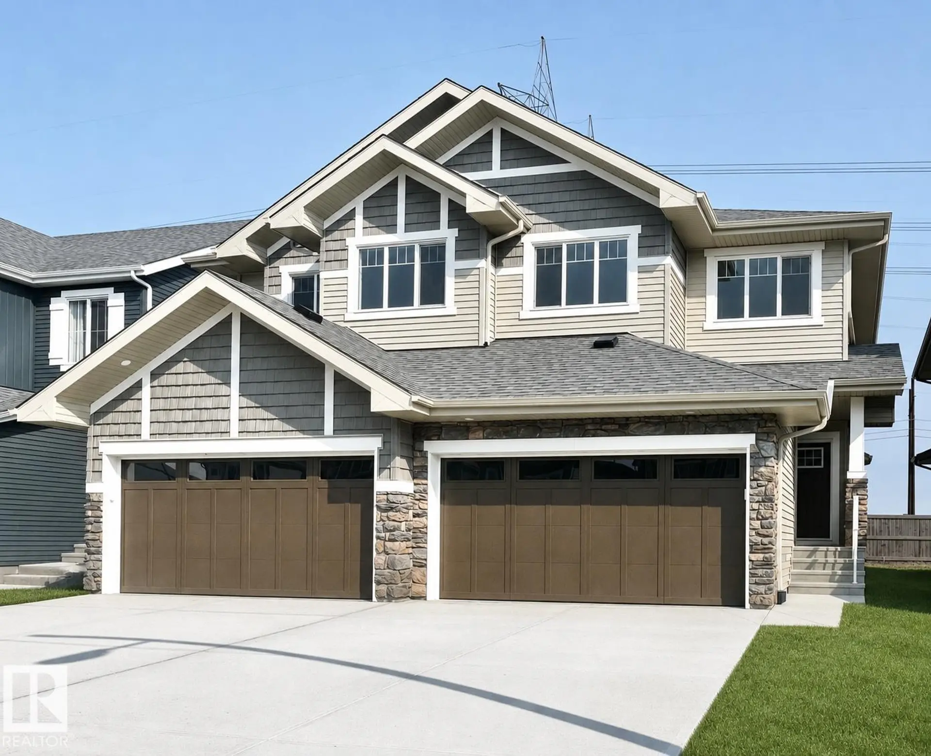 19632 29 AV NW - Image 1
