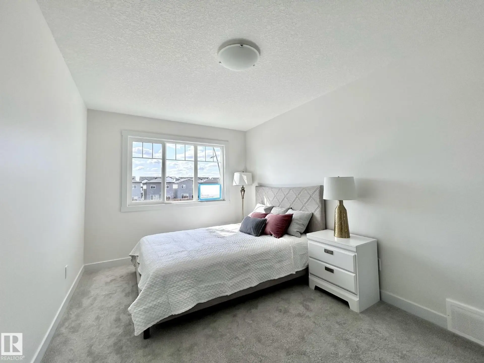 19632 29 AV NW - Image 15