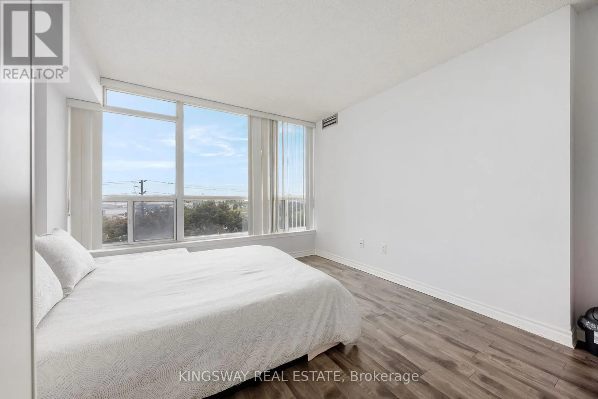 #507 12 LAURELCREST STREET - Image 12
