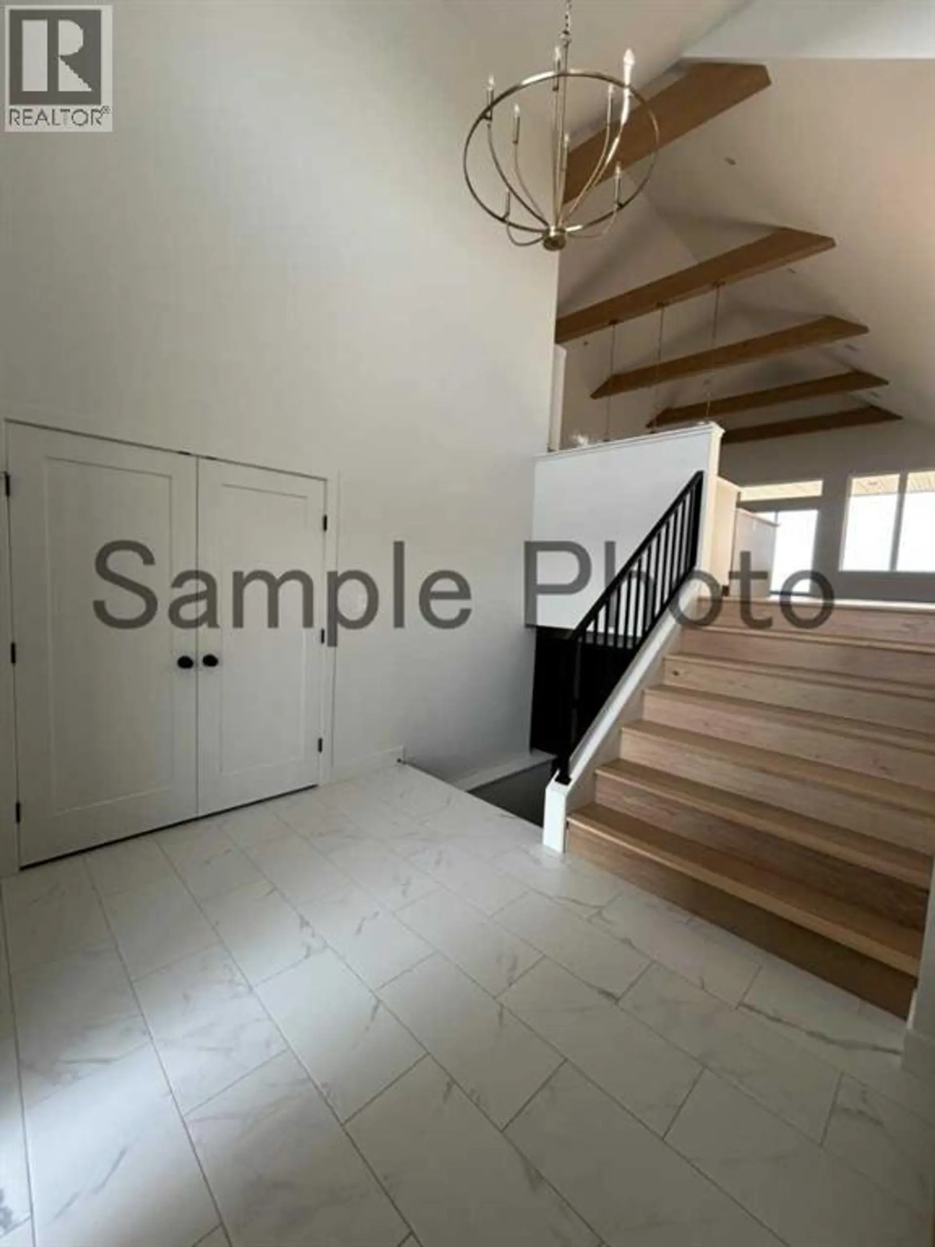 10652 147 Avenue - Image 2