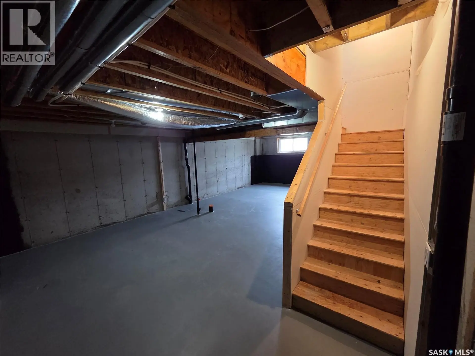 #324 McOrmond DRIVE - Image 14