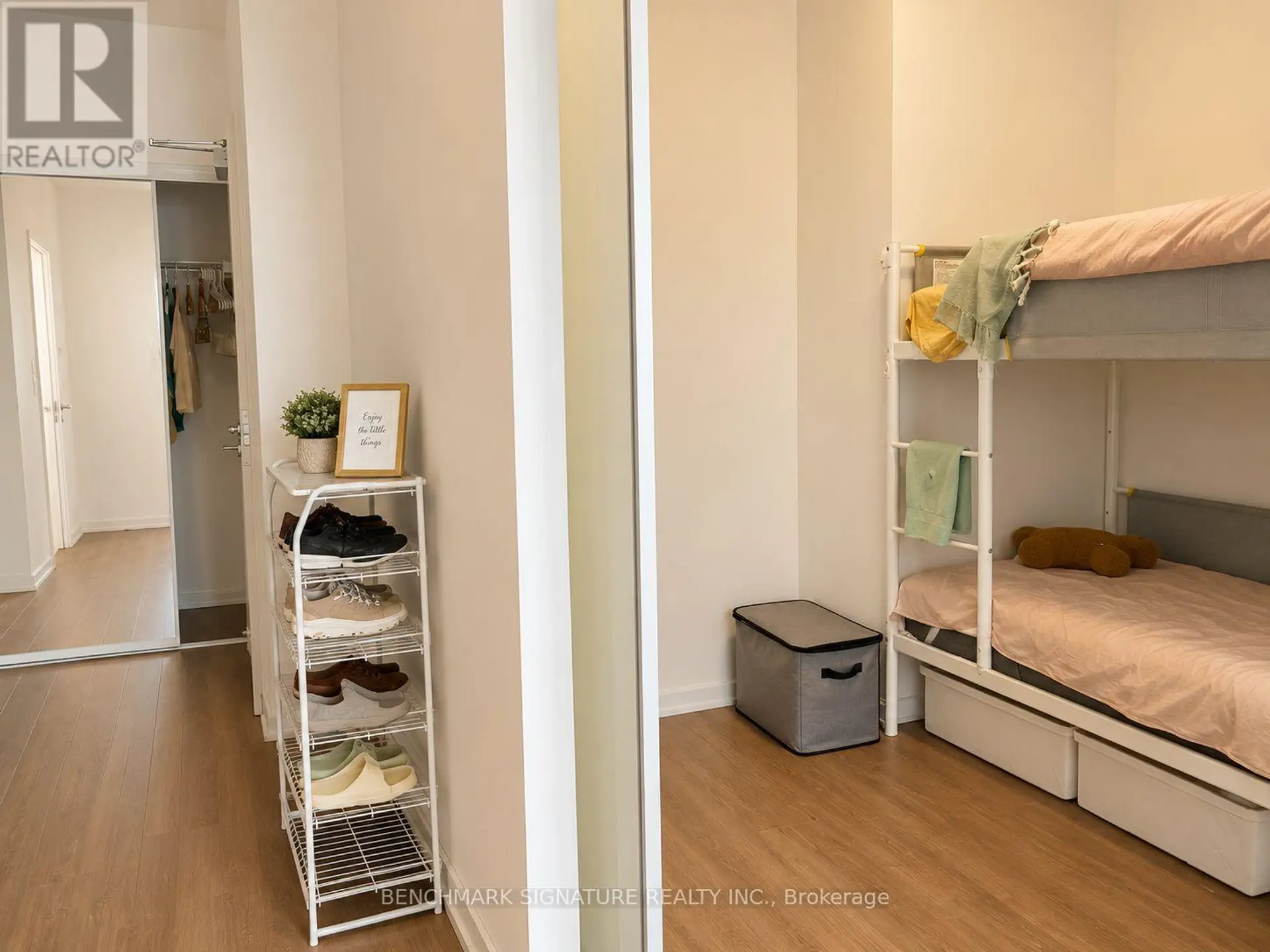 #606 203 COLLEGE STREET - Image 11