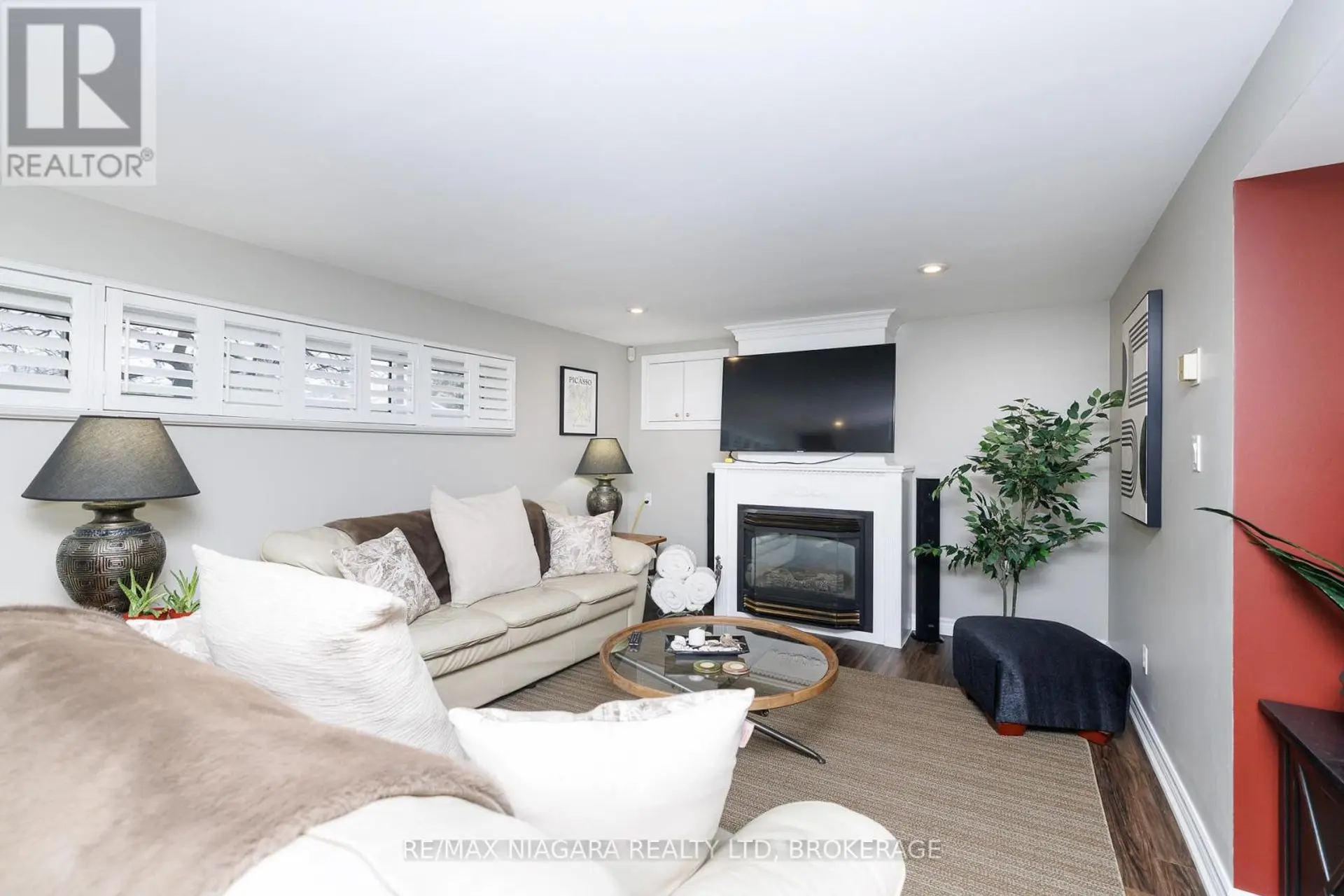 7013 GLENGOWAN CRESCENT - Image 11