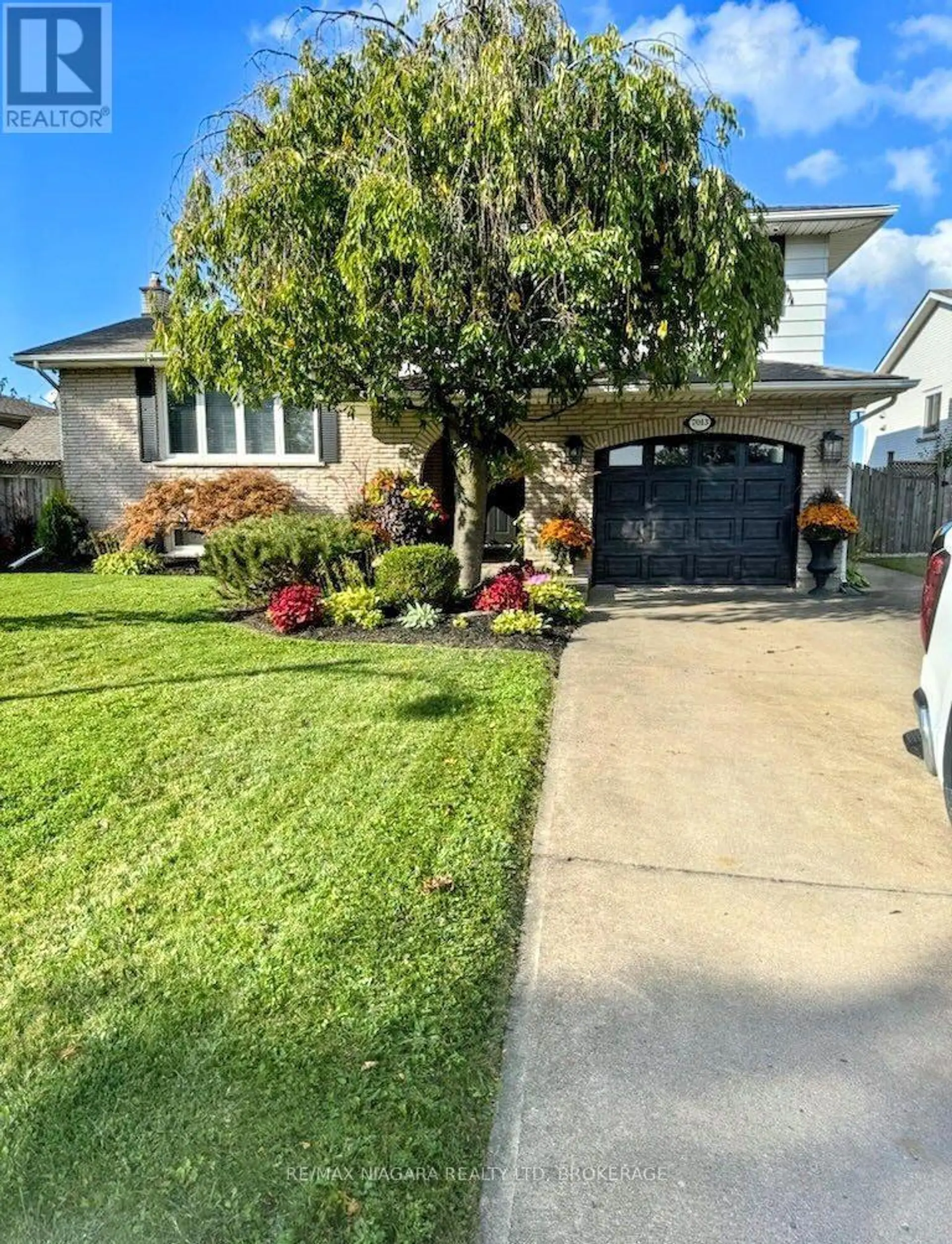 7013 GLENGOWAN CRESCENT - Image 2
