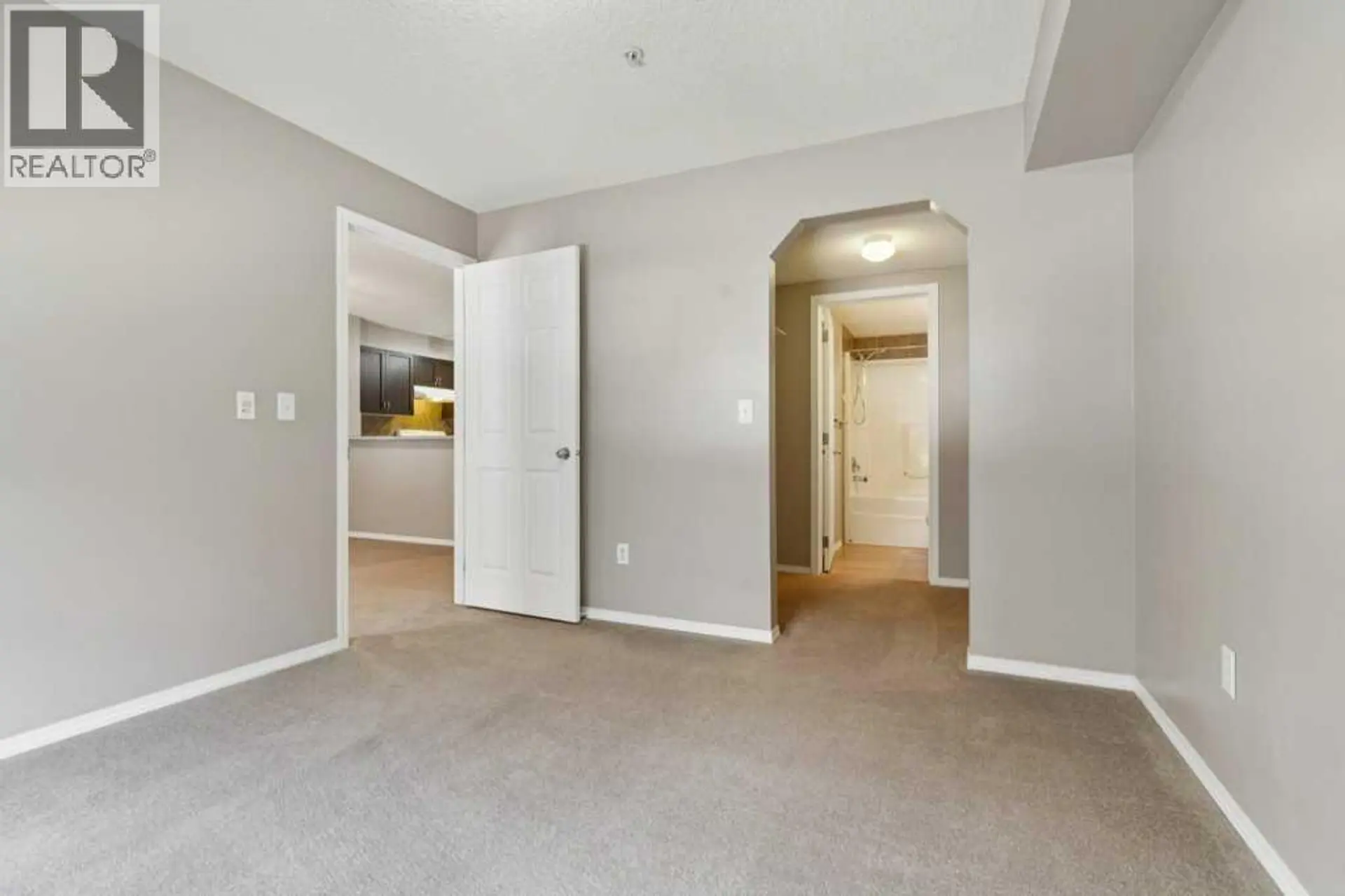 #9216 70 Panamount Drive NW - Image 10