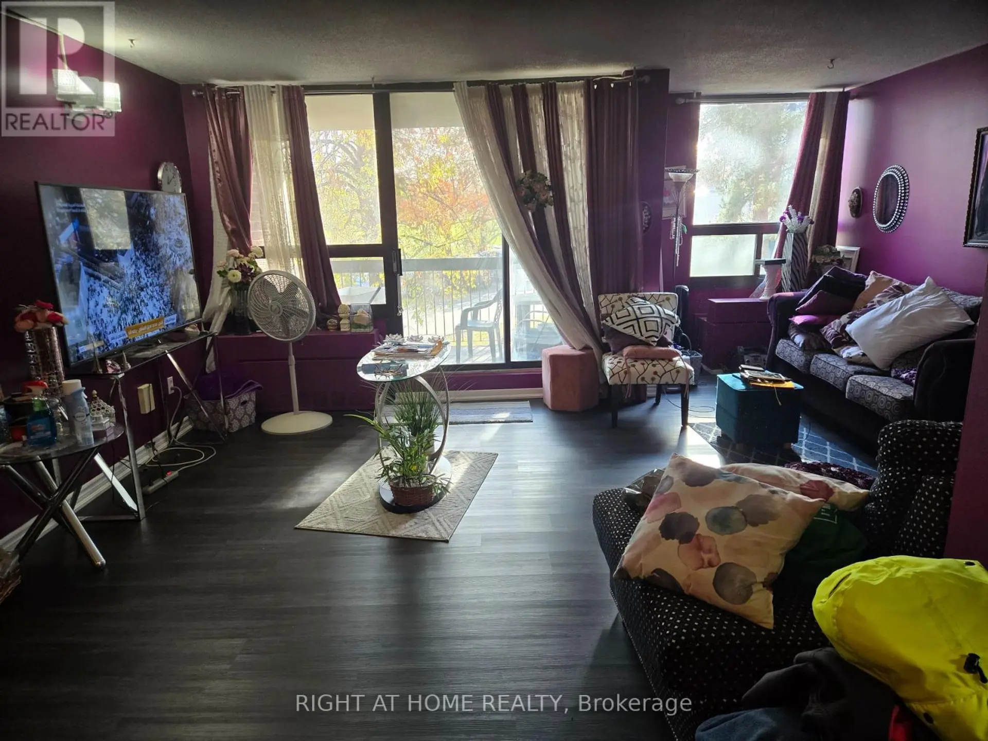 #114 50 MISSISSAUGA VALLEY BOULEVARD - Image 6
