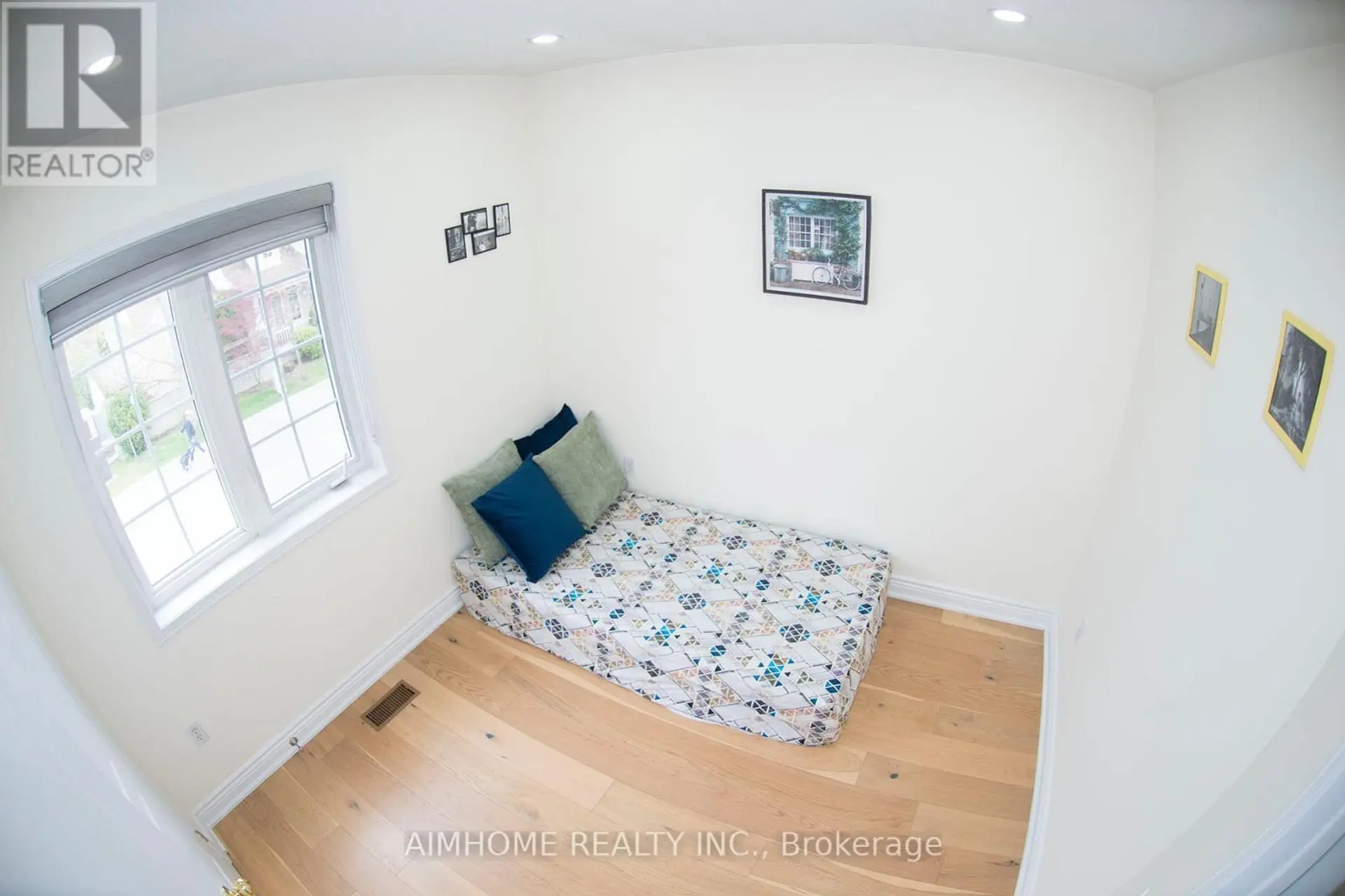 118 EMERY HILL BOULEVARD - Image 11