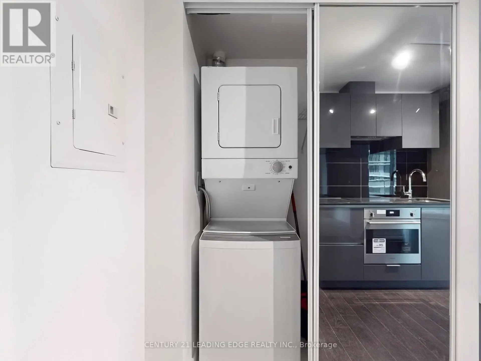 #2212 230 SIMCOE STREET - Image 14