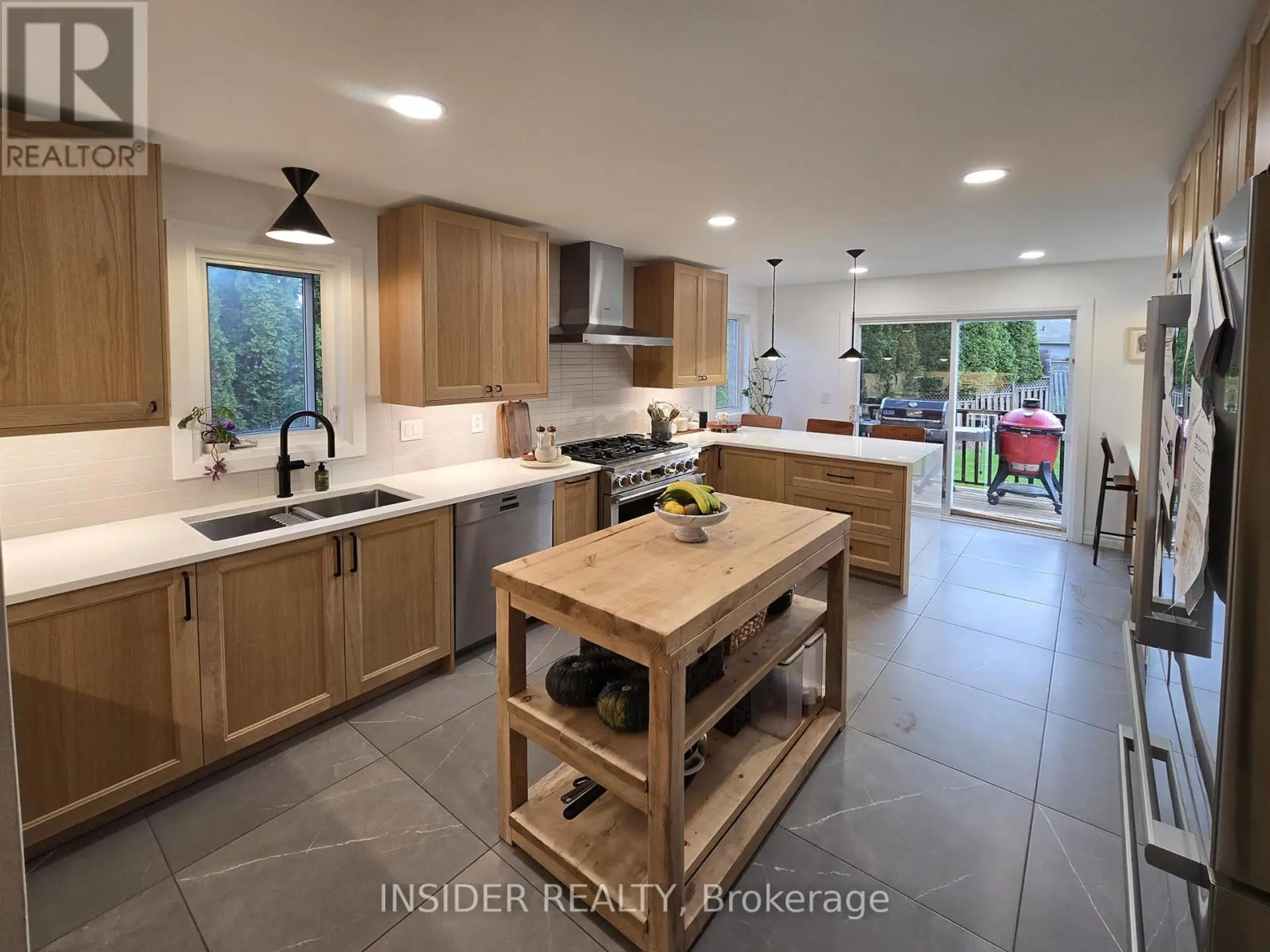1165 ASHLAND DRIVE - Image 2