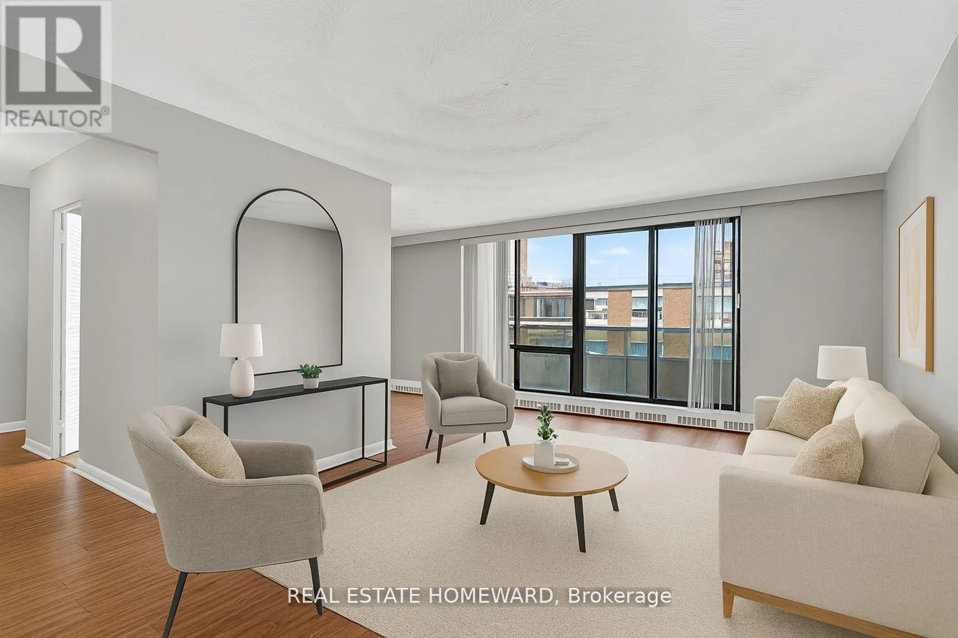 #708 915 MIDLAND AVENUE - Image 1