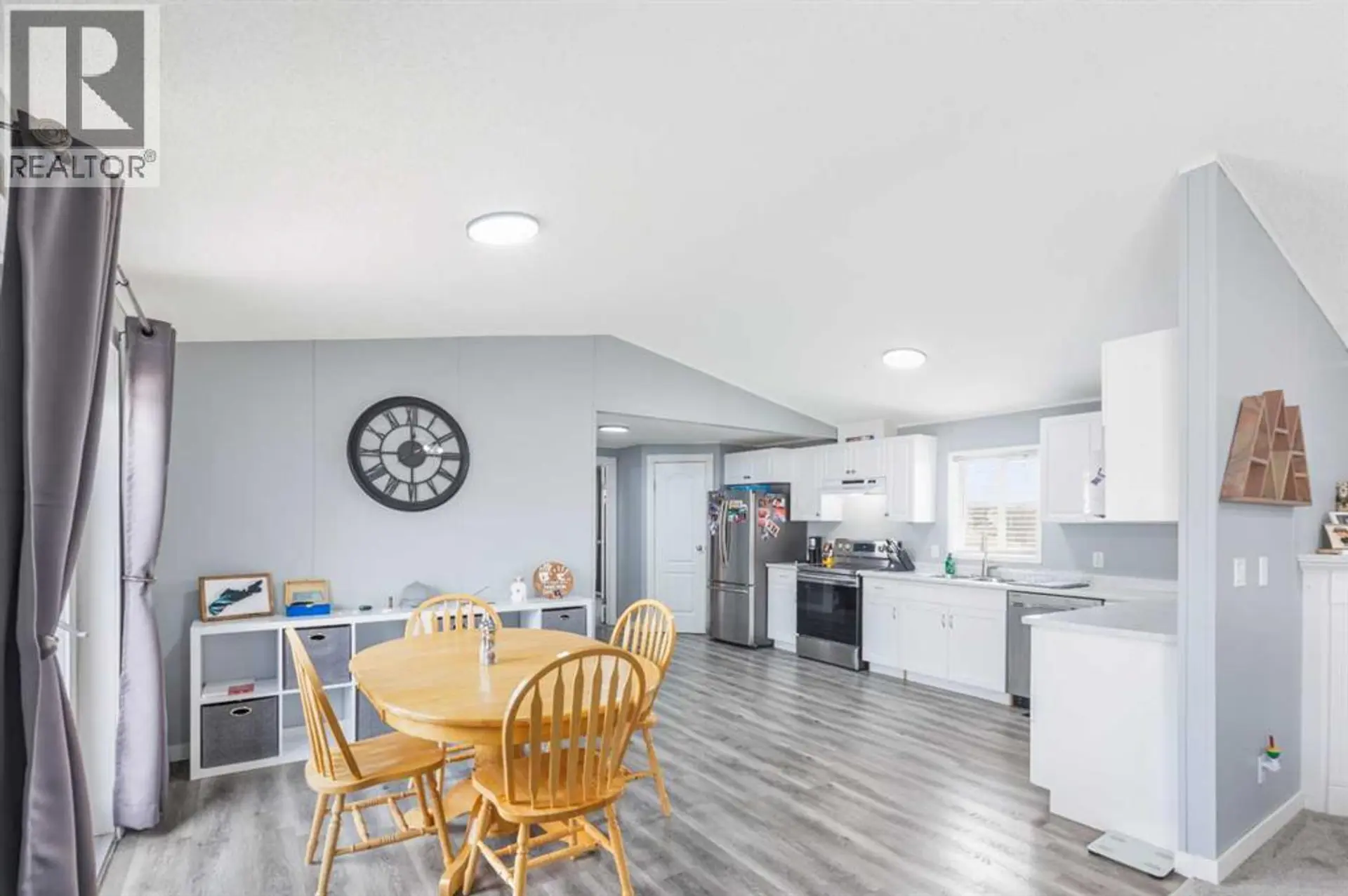 9602 112 Avenue - Image 3